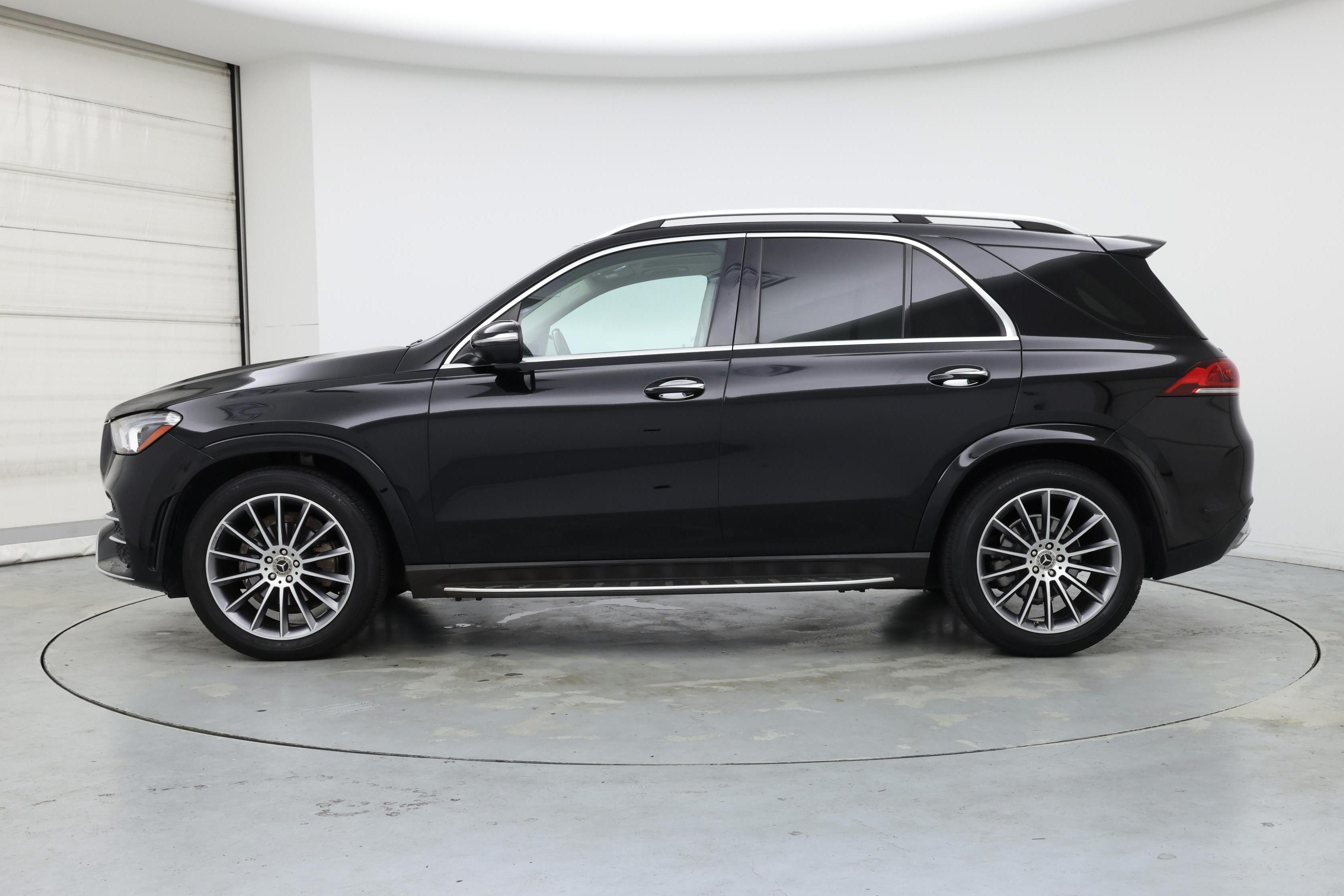 Thumbnail: 2021 Mercedes-Benz GLE - 3