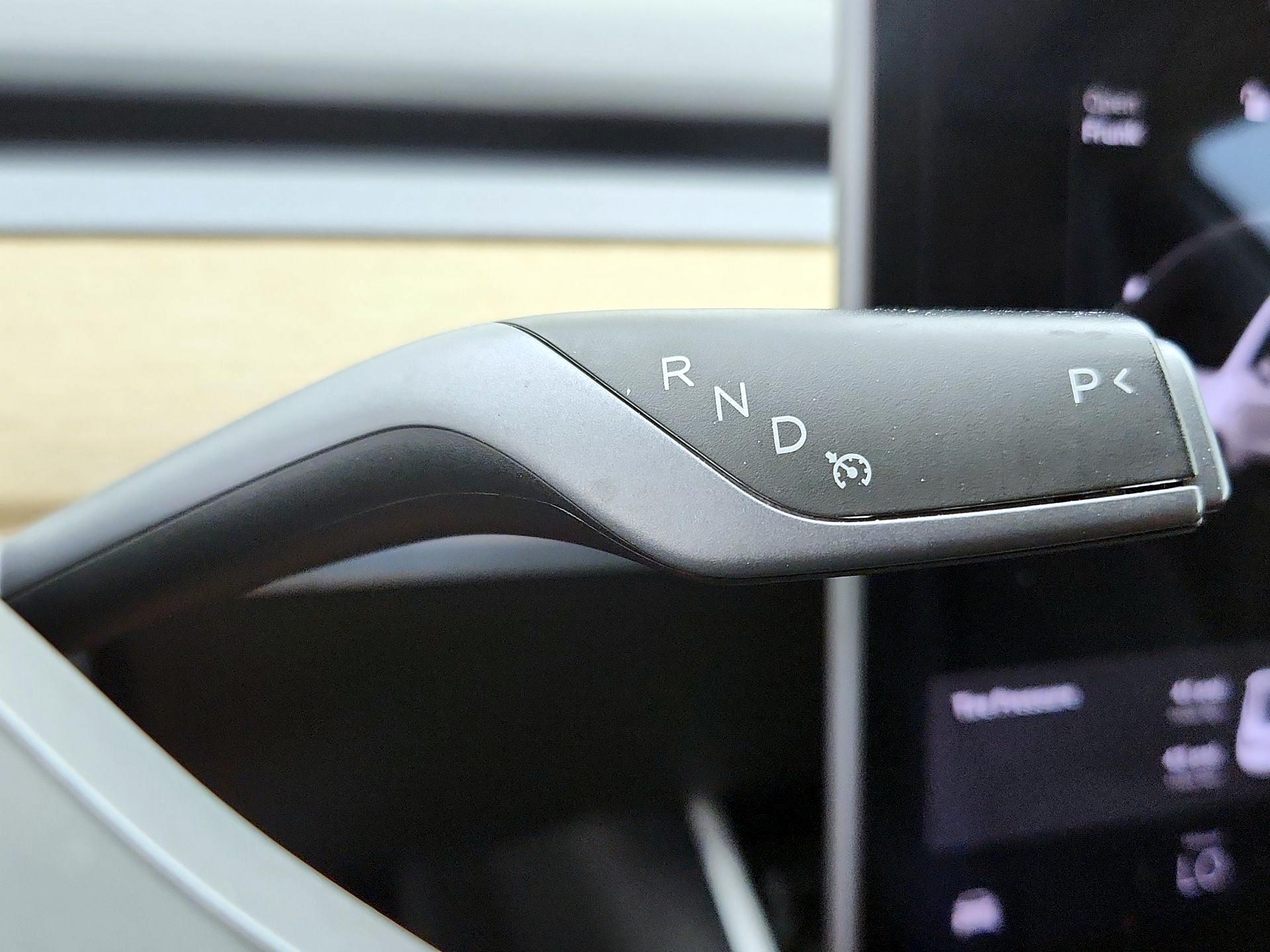 Thumbnail: 2020 Tesla Model 3 - 17