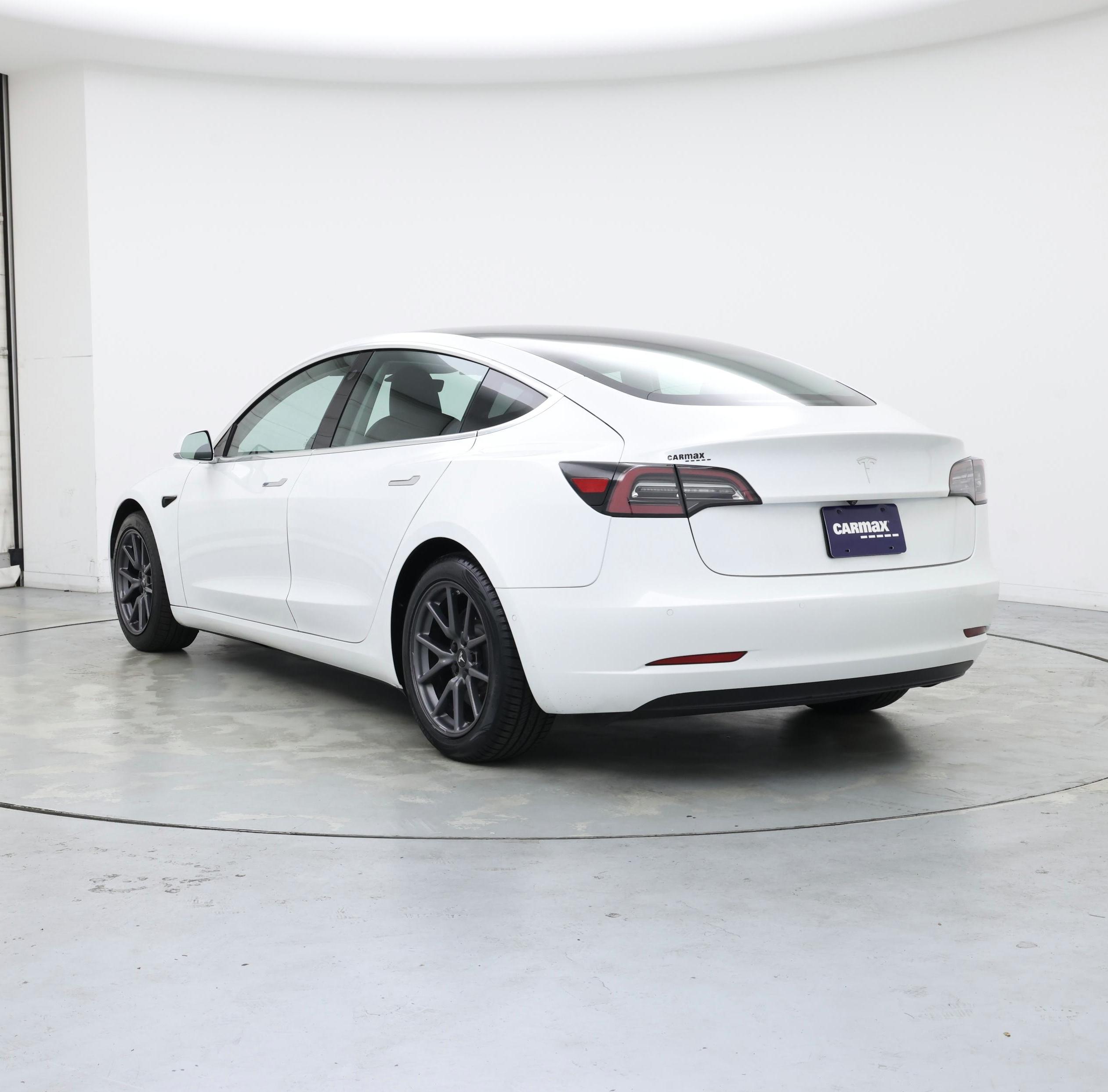 Thumbnail: 2020 Tesla Model 3 - 2
