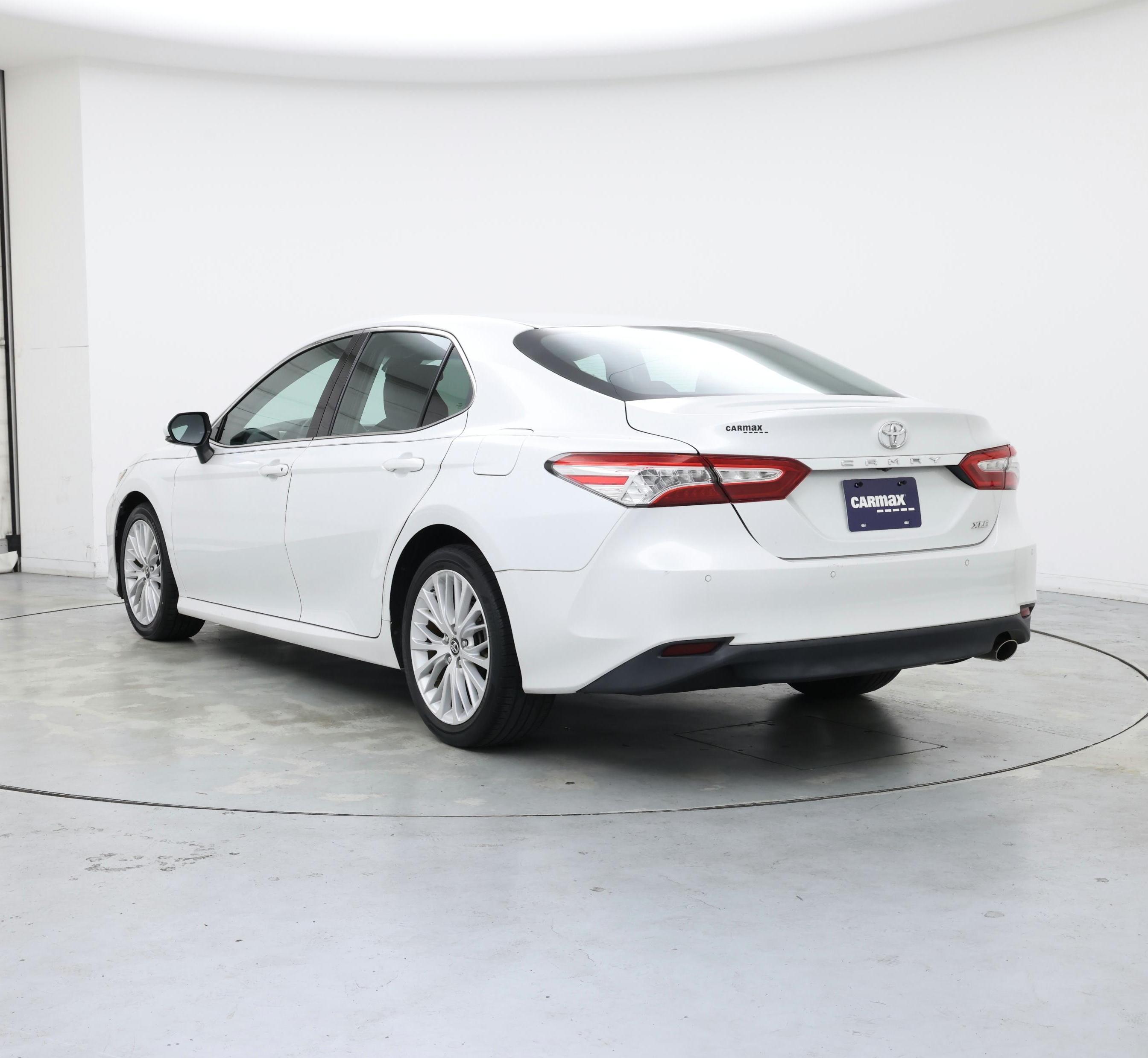 Thumbnail: 2018 Toyota Camry - 2