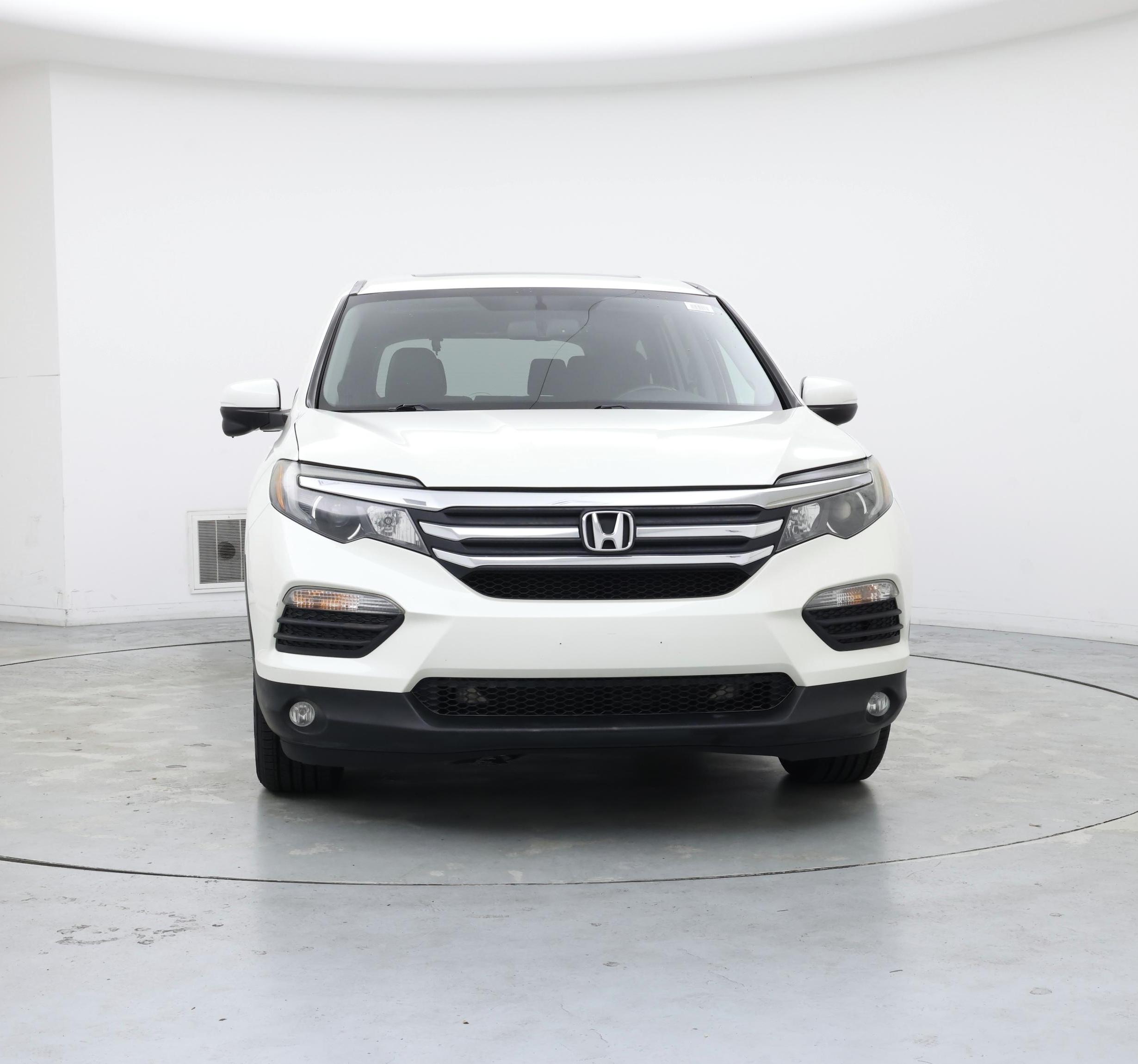 Thumbnail: 2017 Honda Pilot - 5