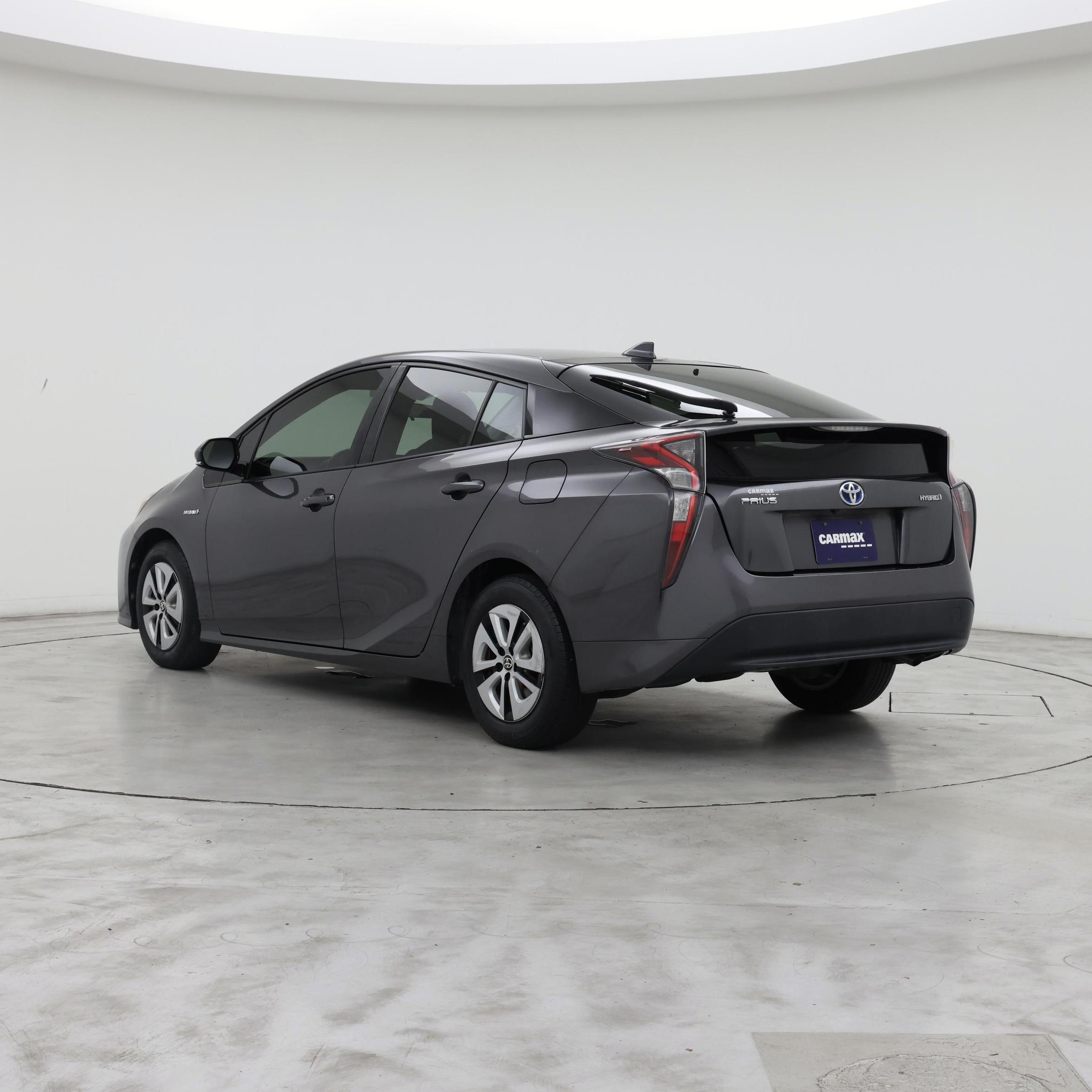 Thumbnail: 2017 Toyota Prius - 2