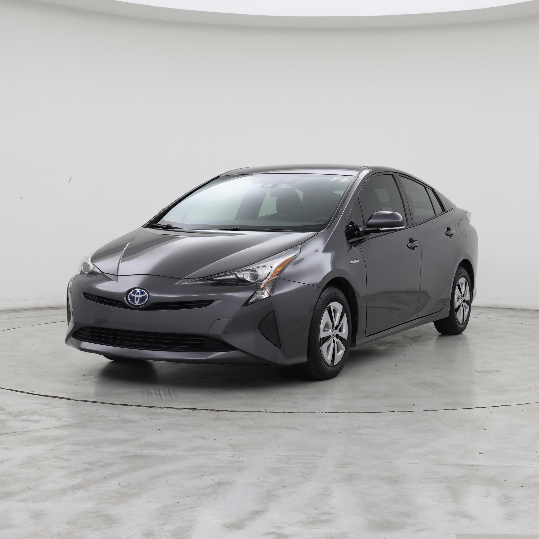 Thumbnail: 2017 Toyota Prius - 4