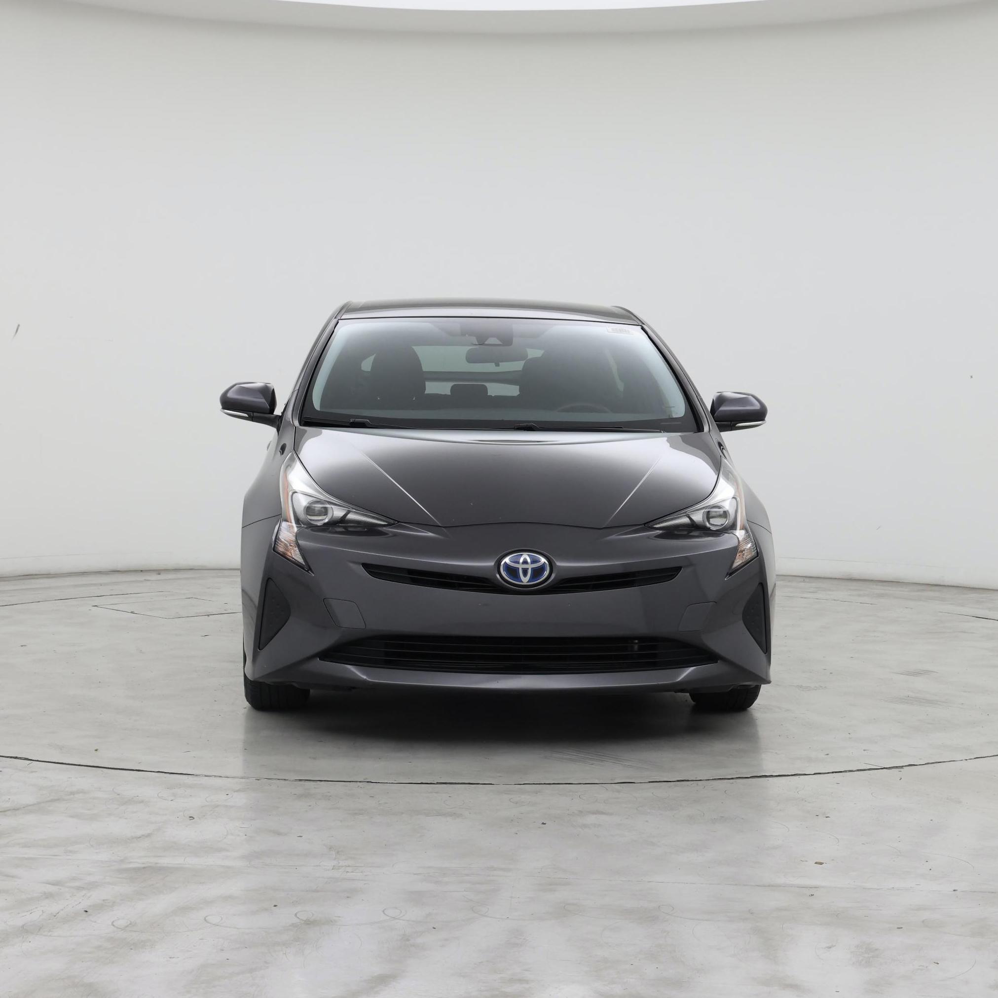 Thumbnail: 2017 Toyota Prius - 5