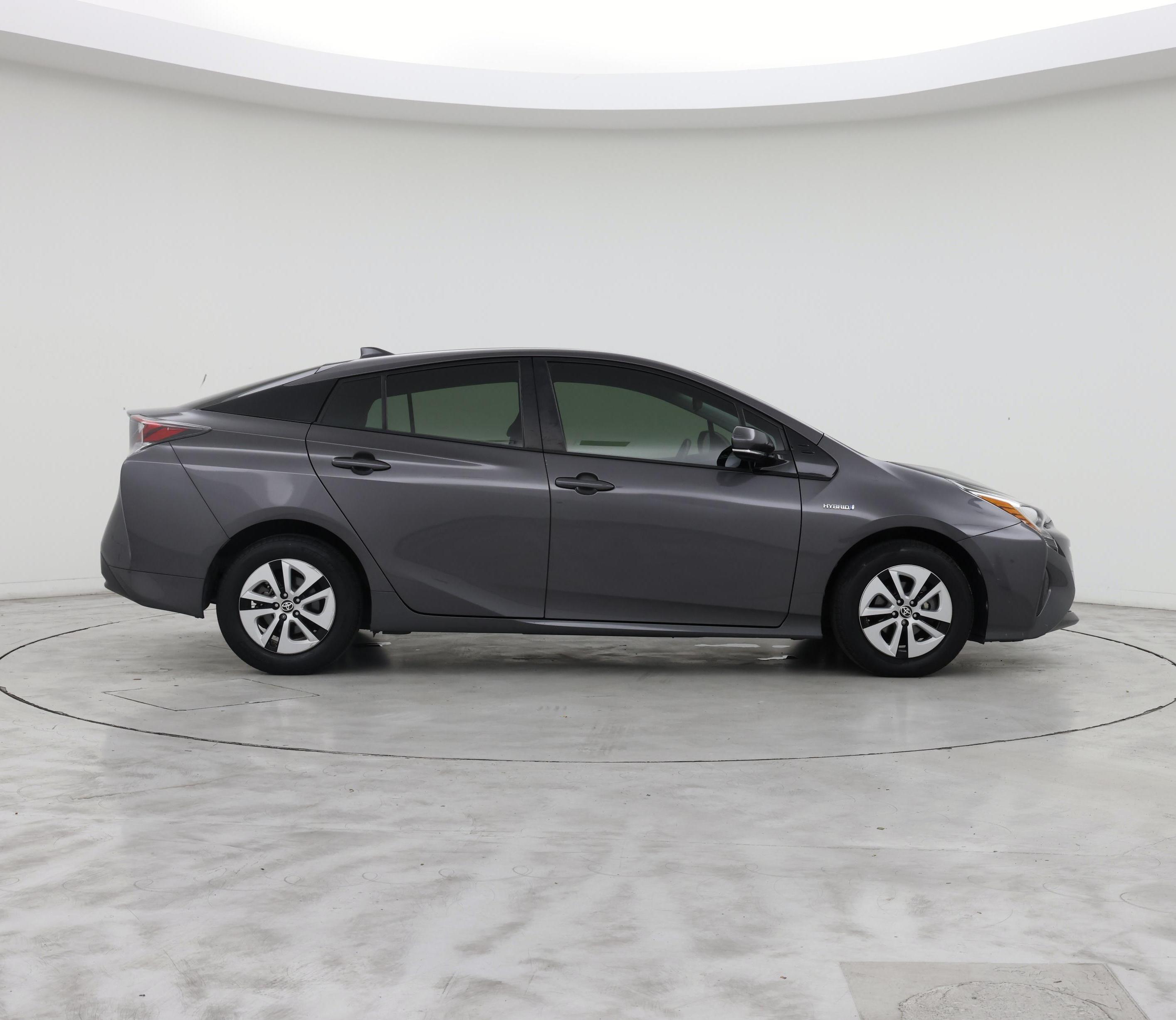 Thumbnail: 2017 Toyota Prius - 7