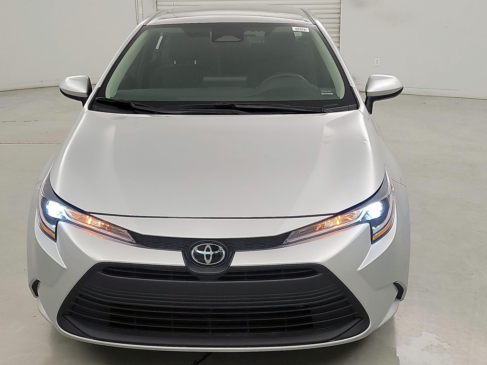 Thumbnail: 2023 Toyota Corolla - 2