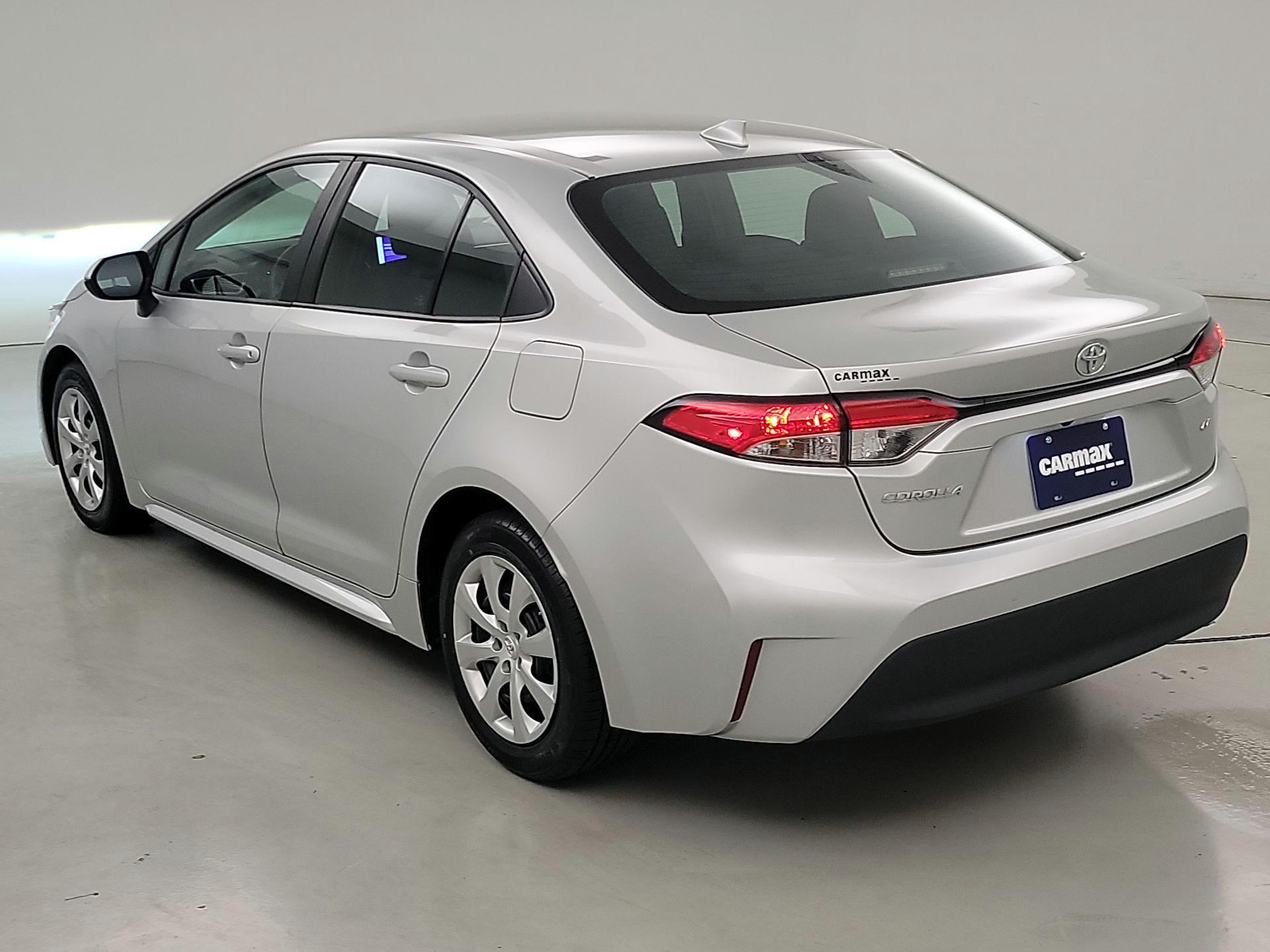 Thumbnail: 2023 Toyota Corolla - 7