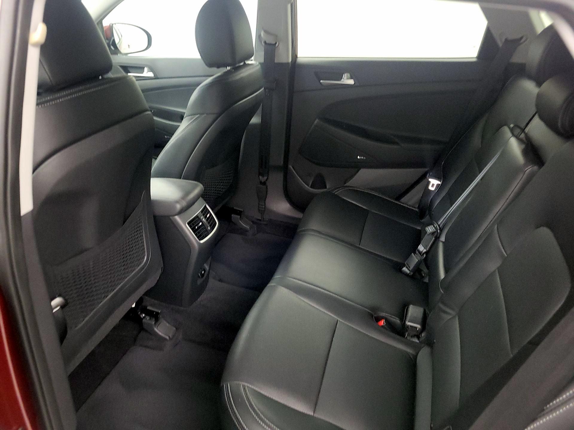 Thumbnail: 2019 Hyundai Tucson - 17