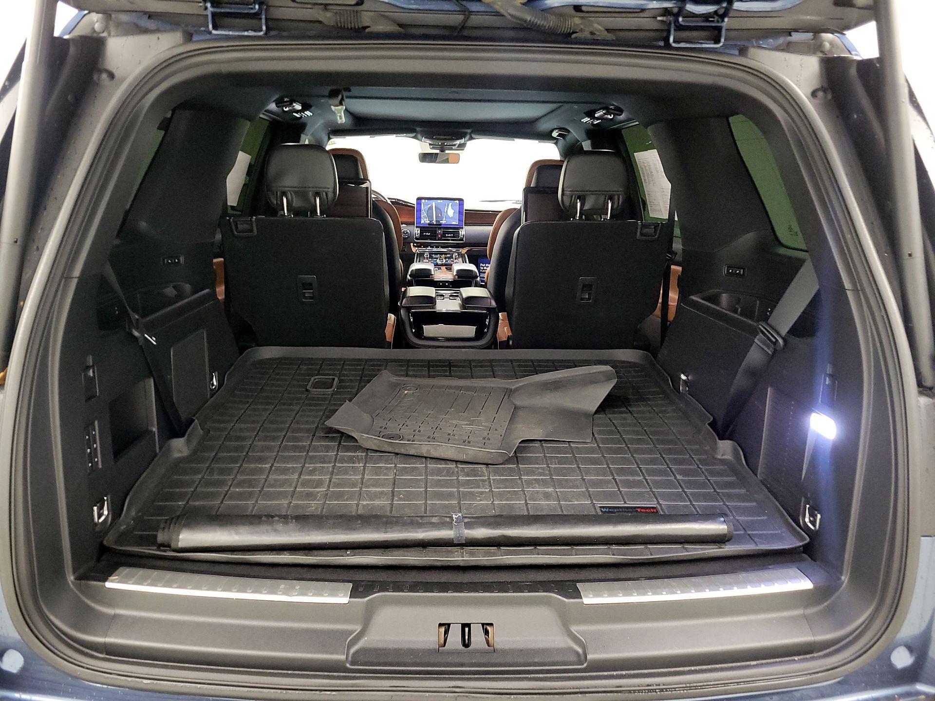 Thumbnail: 2019 Lincoln Navigator - 20