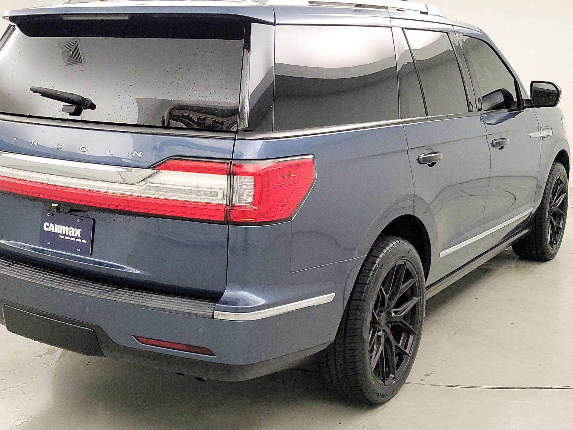 Thumbnail: 2019 Lincoln Navigator - 5