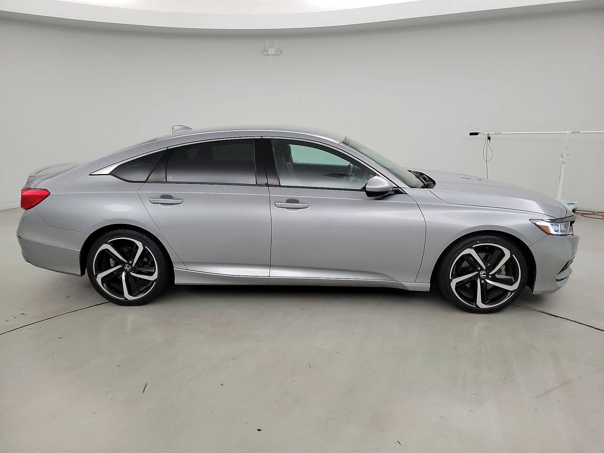 Thumbnail: 2020 Honda Accord - 4
