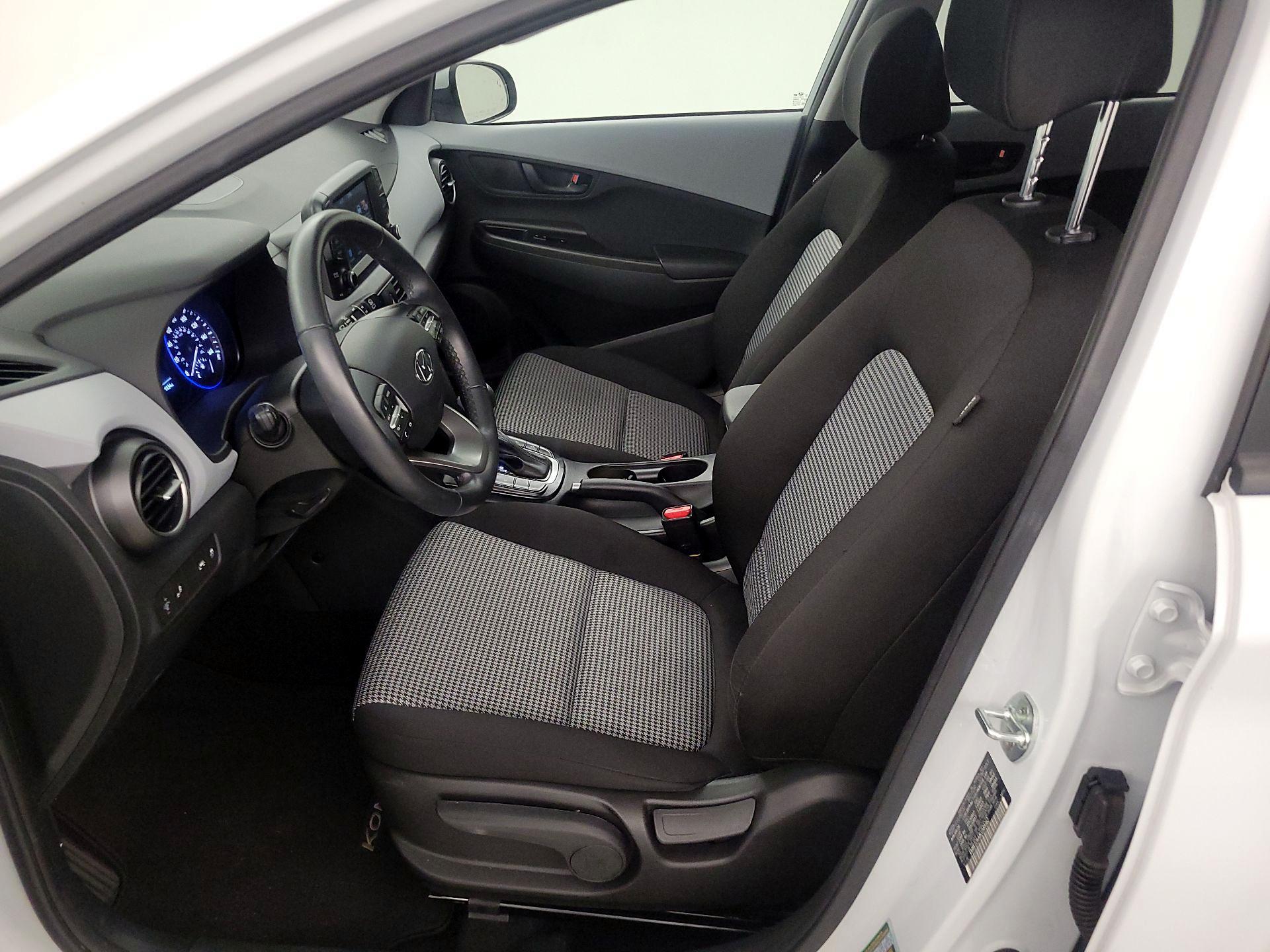 Thumbnail: 2020 Hyundai Kona - 9