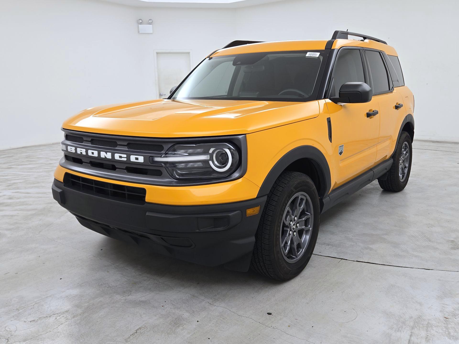 Thumbnail: 2023 Ford Bronco Sport - 3