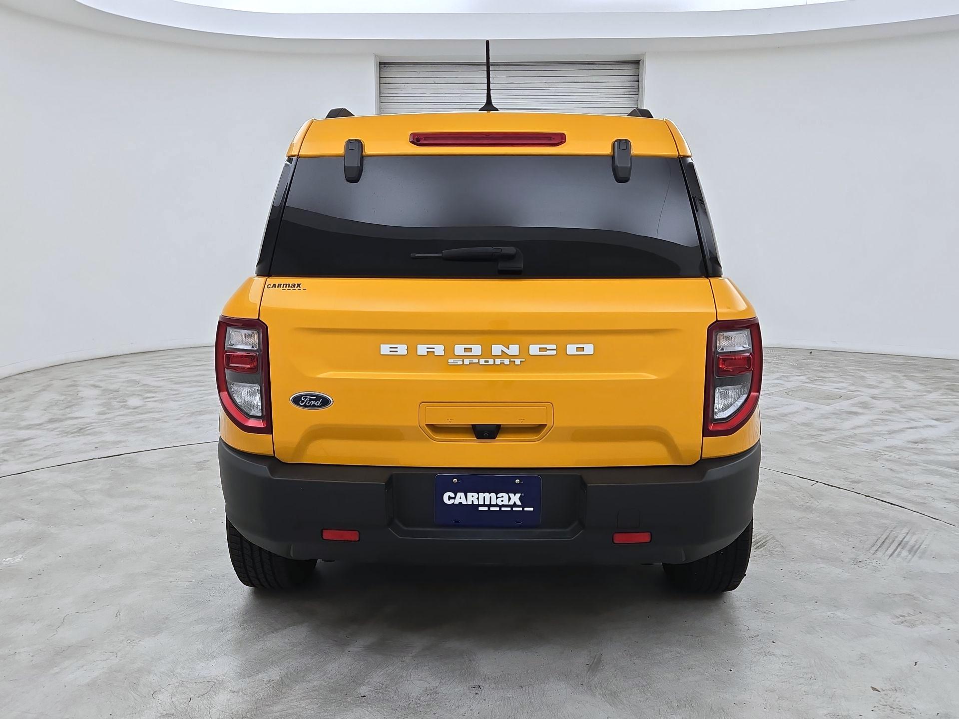 Thumbnail: 2023 Ford Bronco Sport - 6