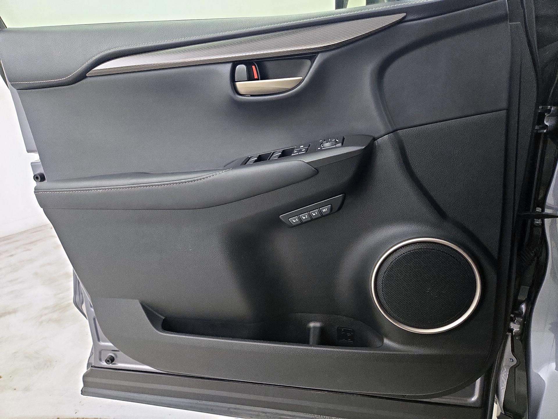 Thumbnail: 2016 Lexus NX - 10