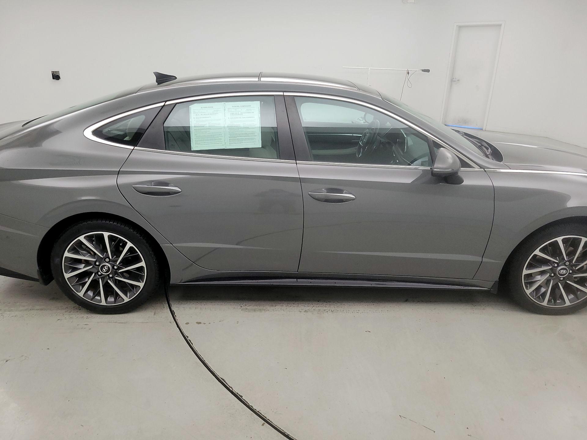 Thumbnail: 2022 Hyundai Sonata - 4