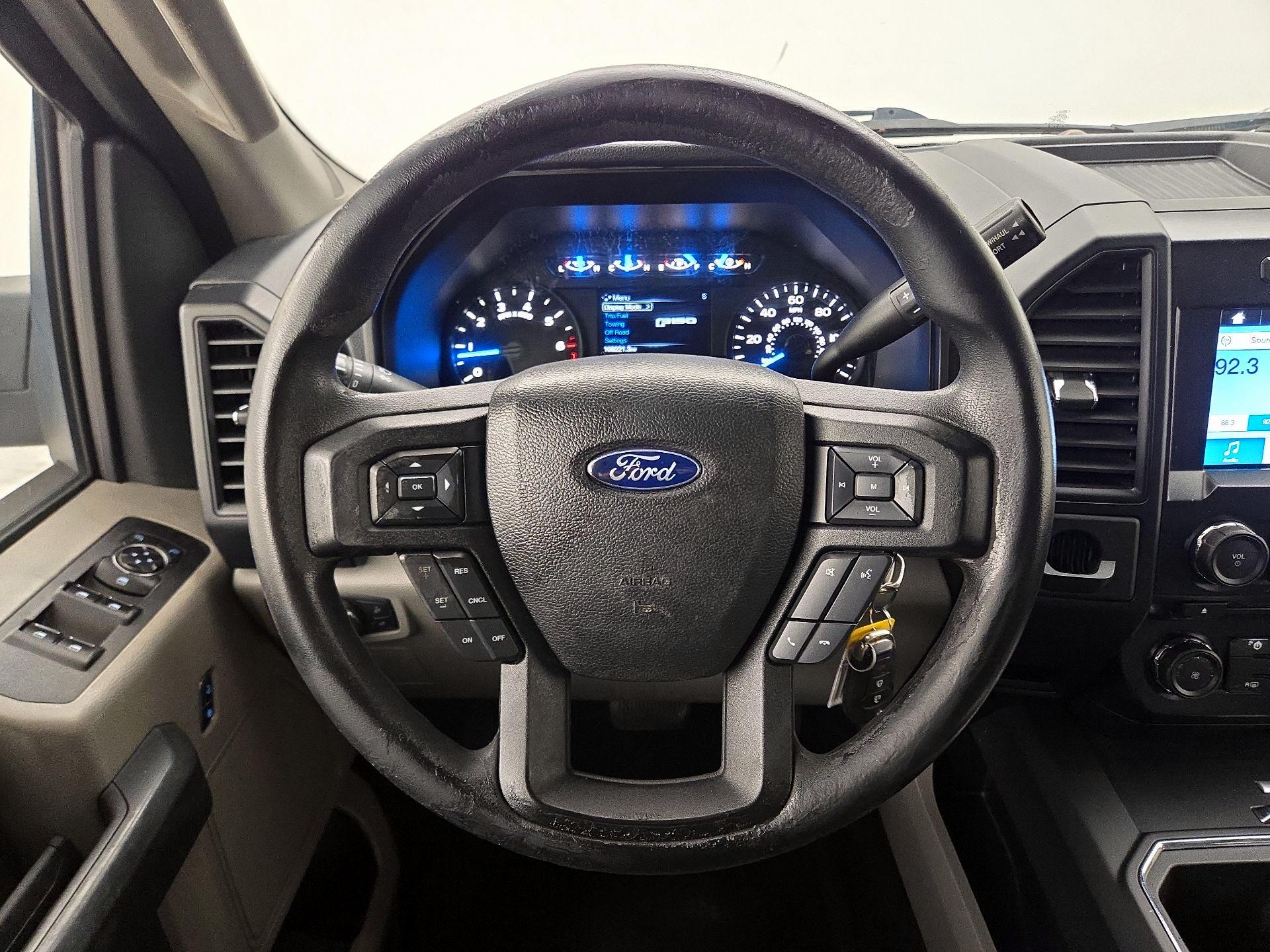 Thumbnail: 2017 Ford F-150 - 10