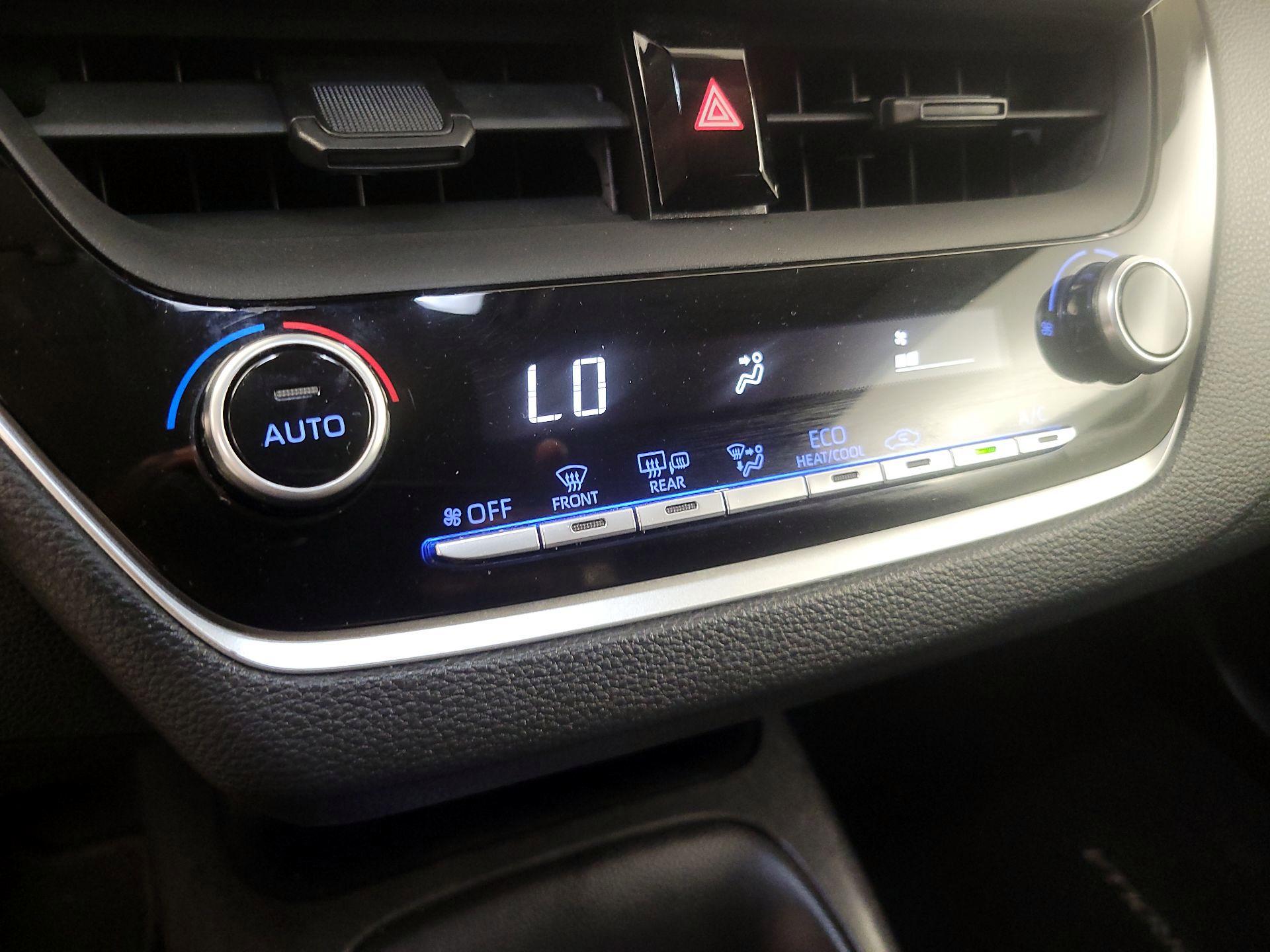 Thumbnail: 2021 Toyota Corolla - 14