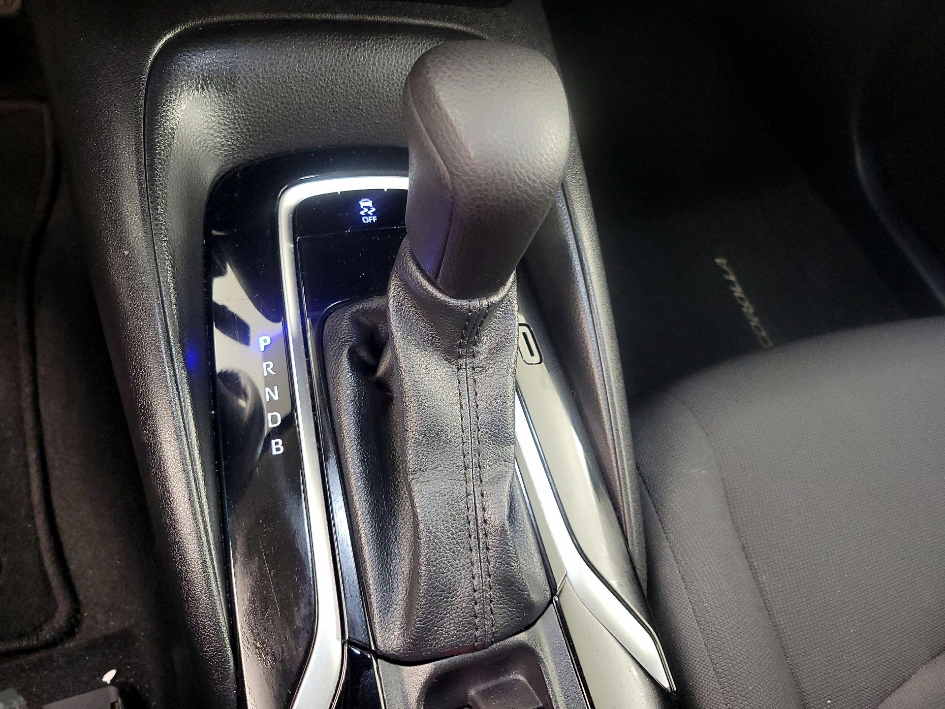 Thumbnail: 2021 Toyota Corolla - 15