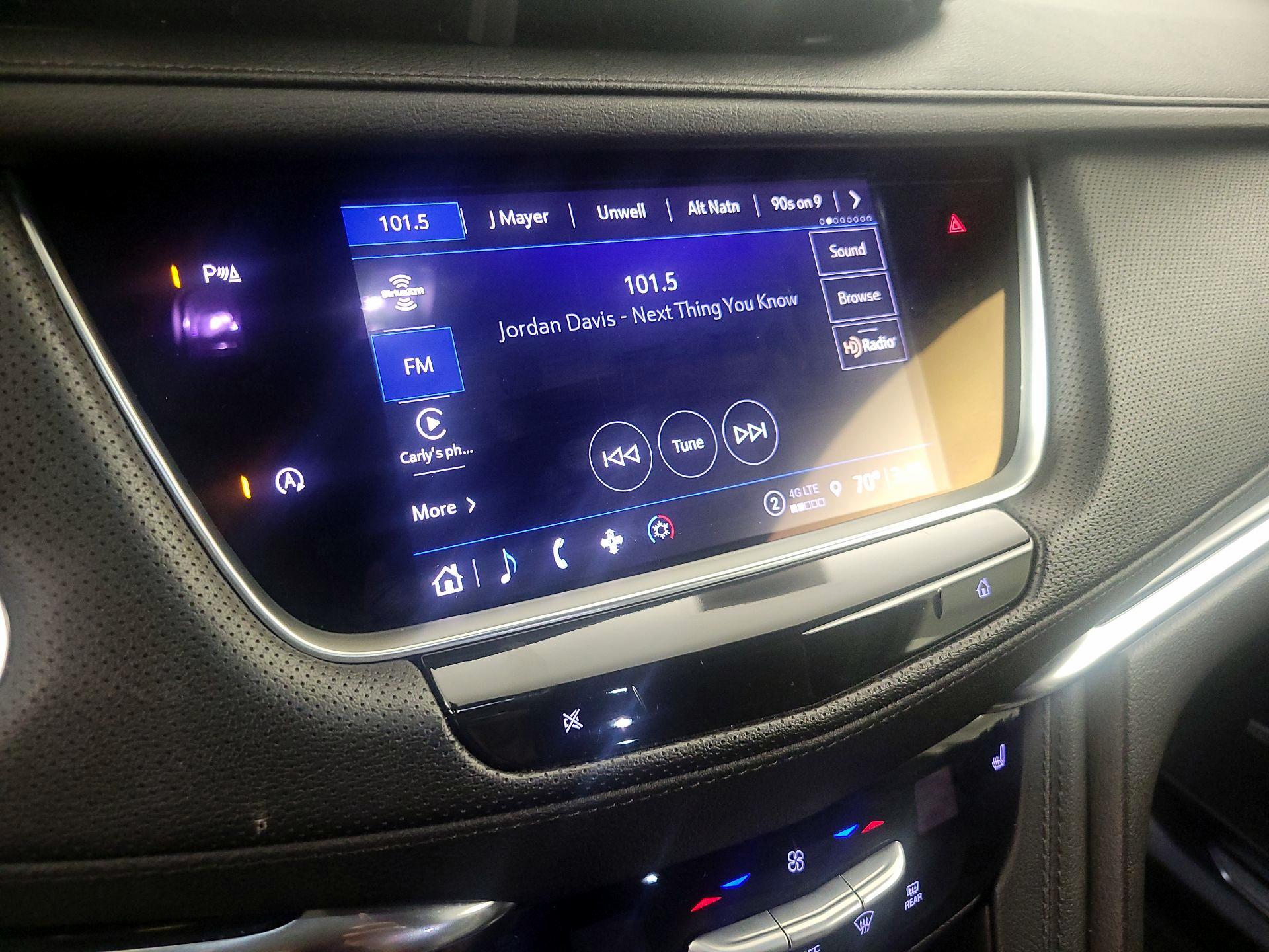 Thumbnail: 2022 Cadillac XT5 - 13