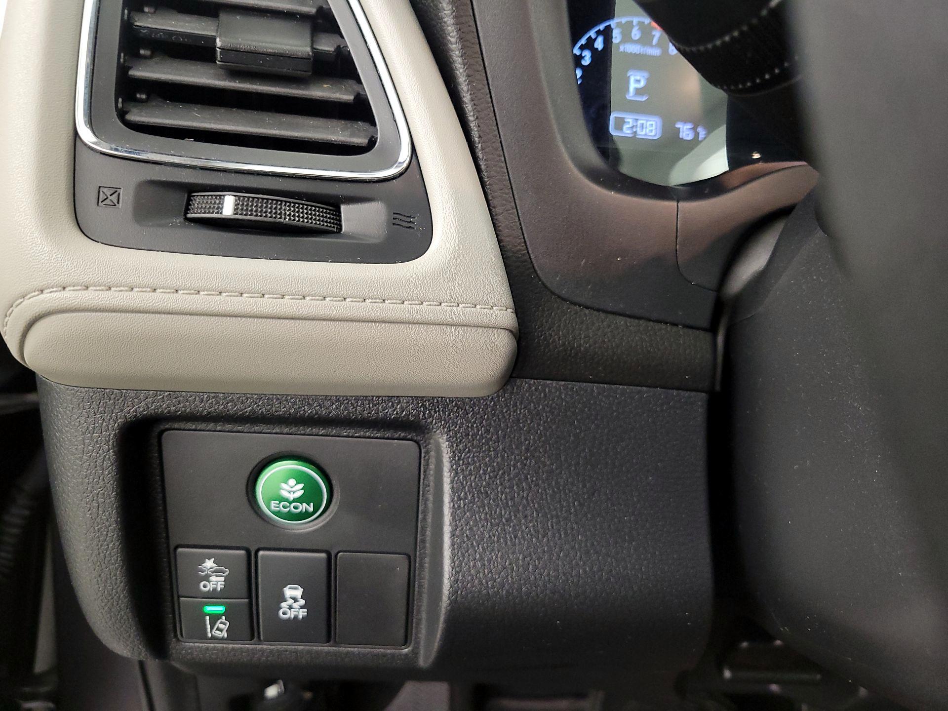 Thumbnail: 2019 Honda HR-V - 11