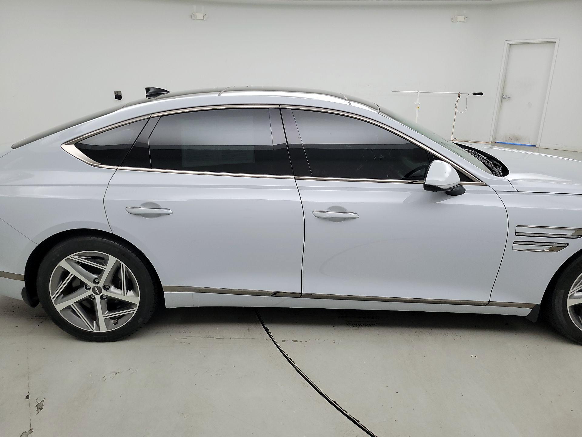 Thumbnail: 2023 Genesis G80 - 4