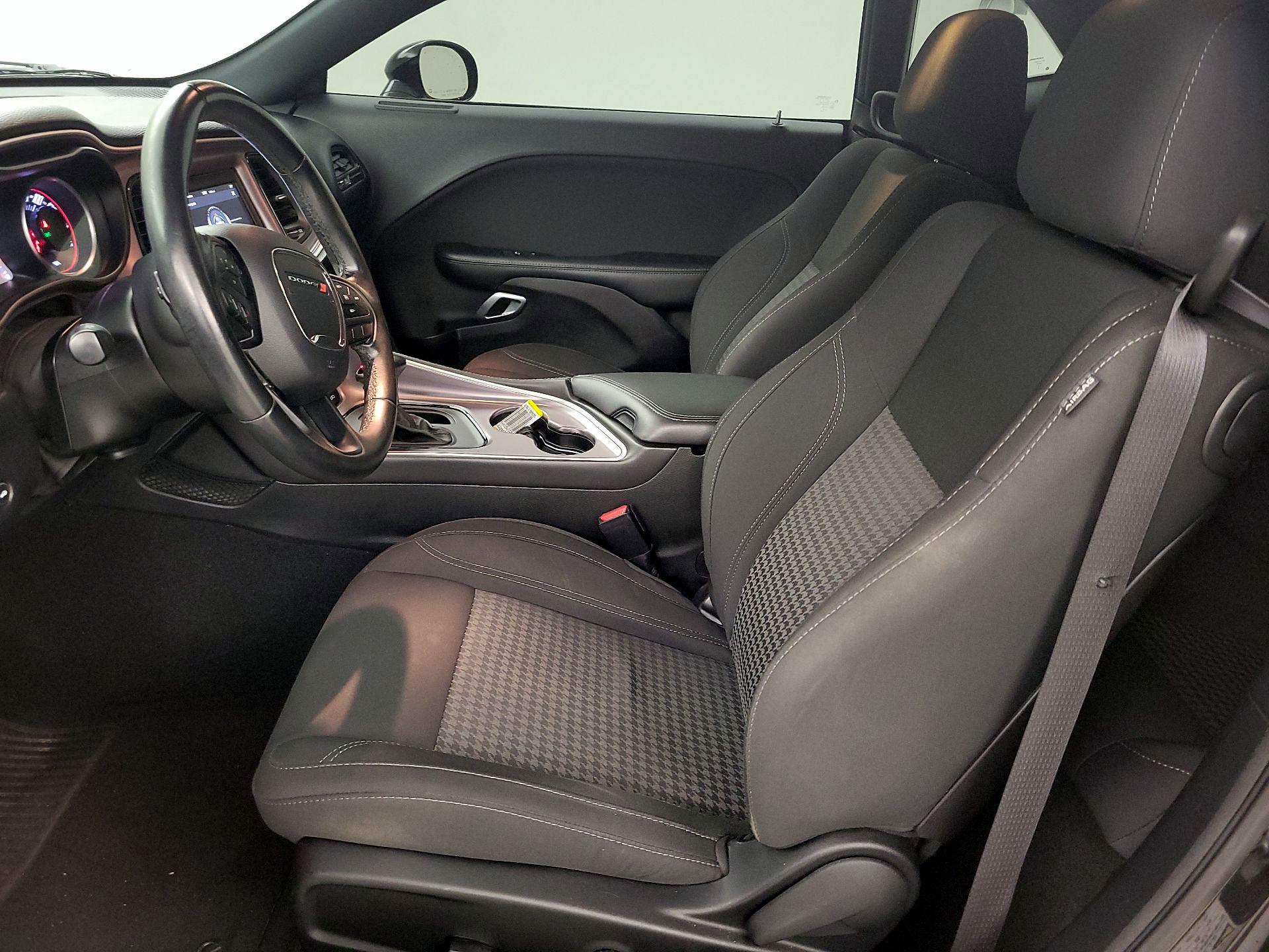 Thumbnail: 2019 Dodge Challenger - 9