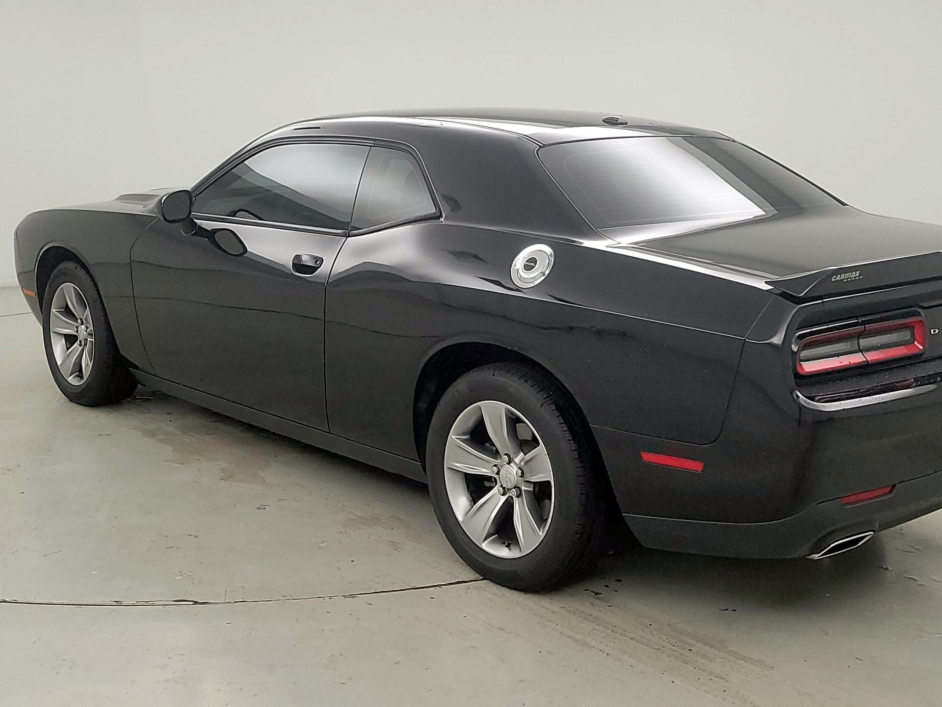 Thumbnail: 2019 Dodge Challenger - 7