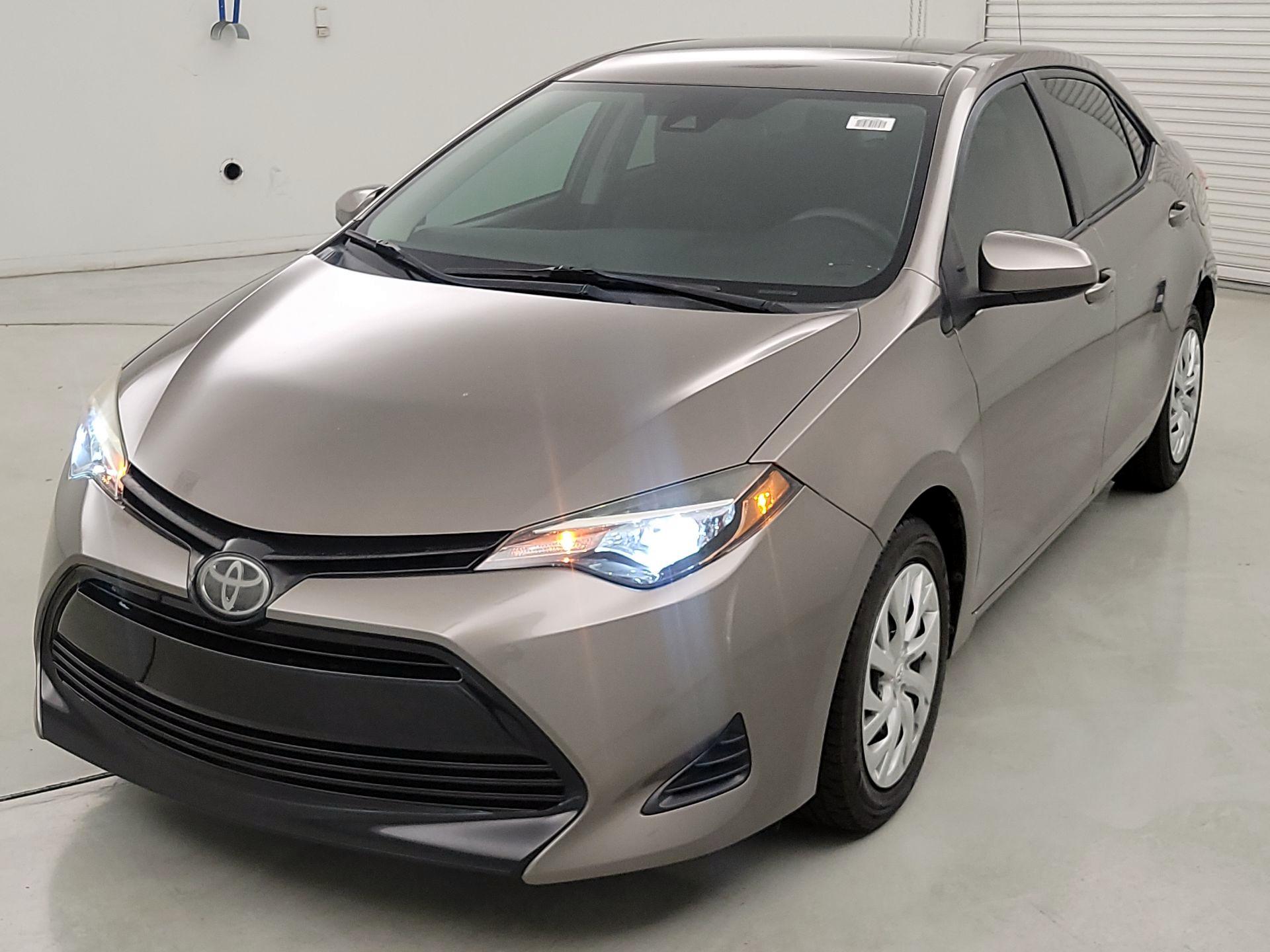 Thumbnail: 2019 Toyota Corolla - 3