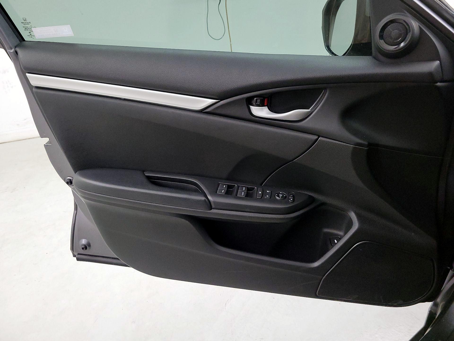 Thumbnail: 2021 Honda Civic - 10