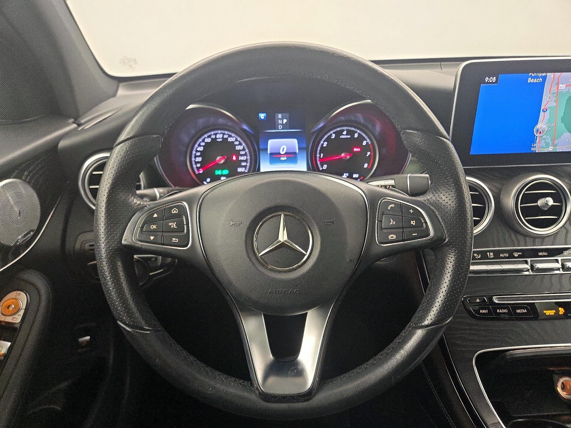 Thumbnail: 2017 Mercedes-Benz GLC - 10
