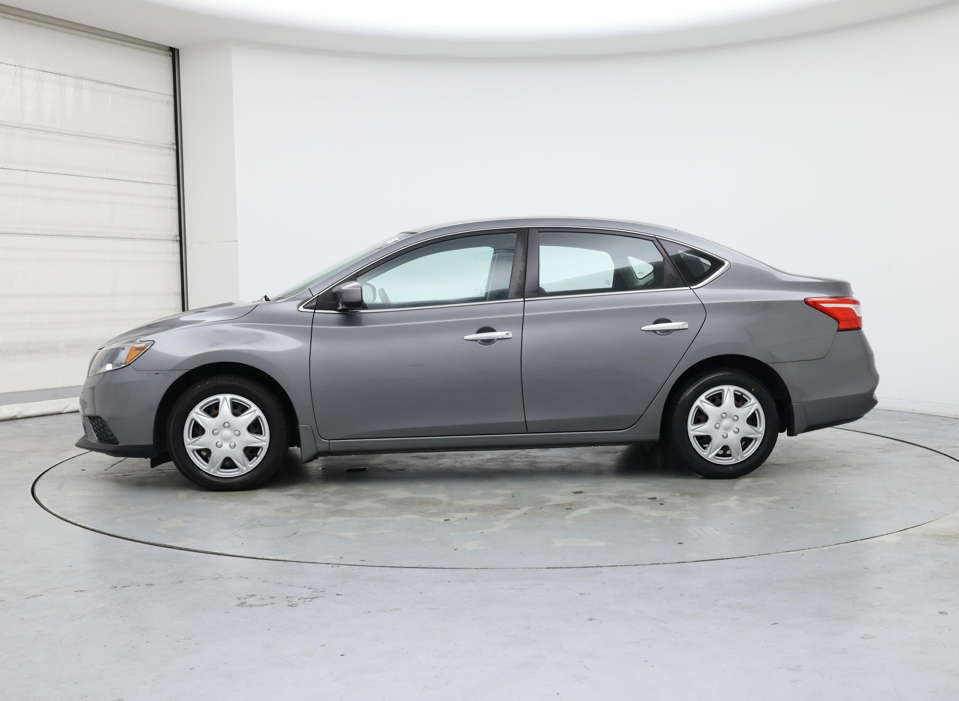 Thumbnail: 2017 Nissan Sentra - 3