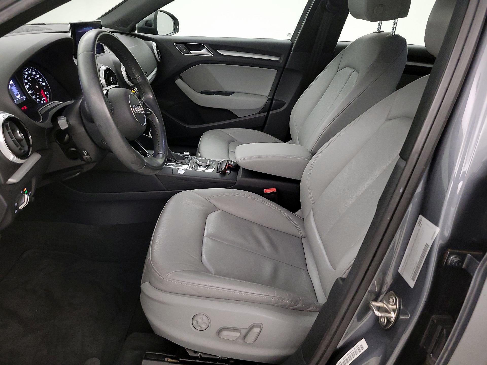 Thumbnail: 2019 Audi A3 - 9