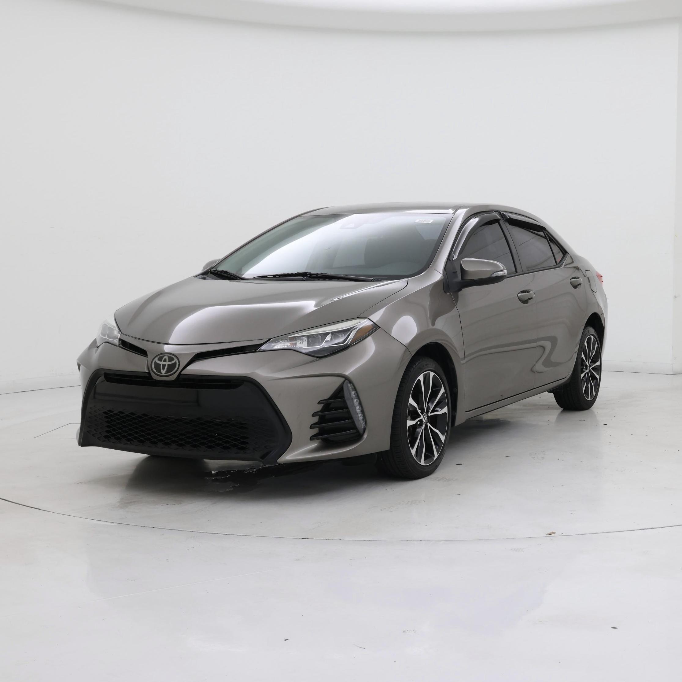 Thumbnail: 2018 Toyota Corolla - 4