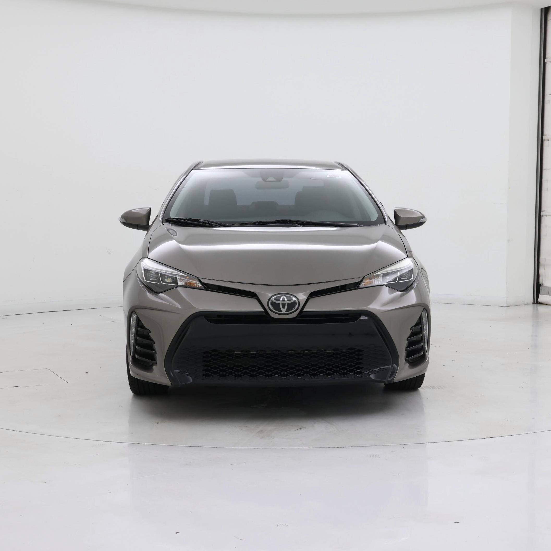 Thumbnail: 2018 Toyota Corolla - 5