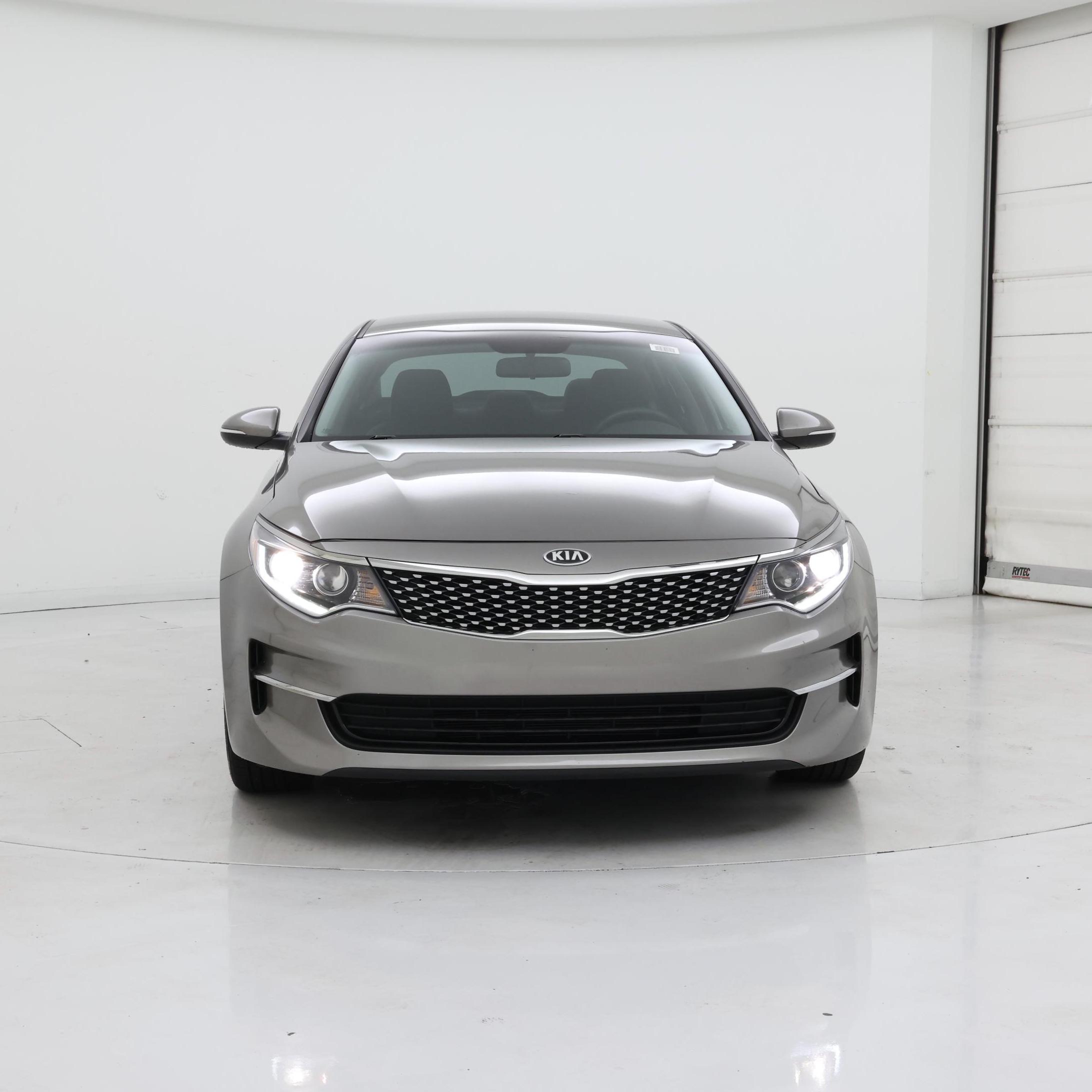 Thumbnail: 2016 Kia Optima - 5