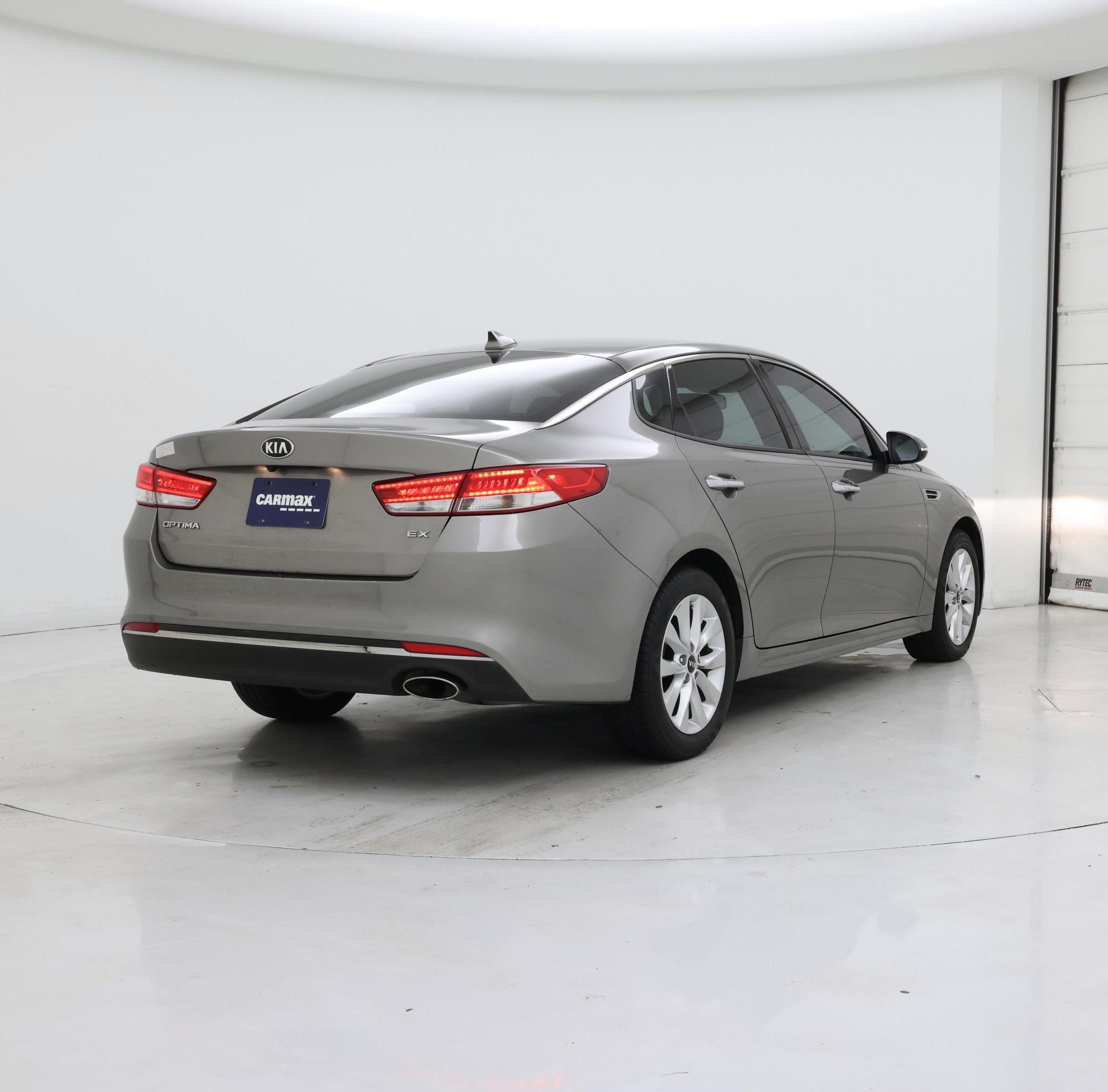 Thumbnail: 2016 Kia Optima - 8