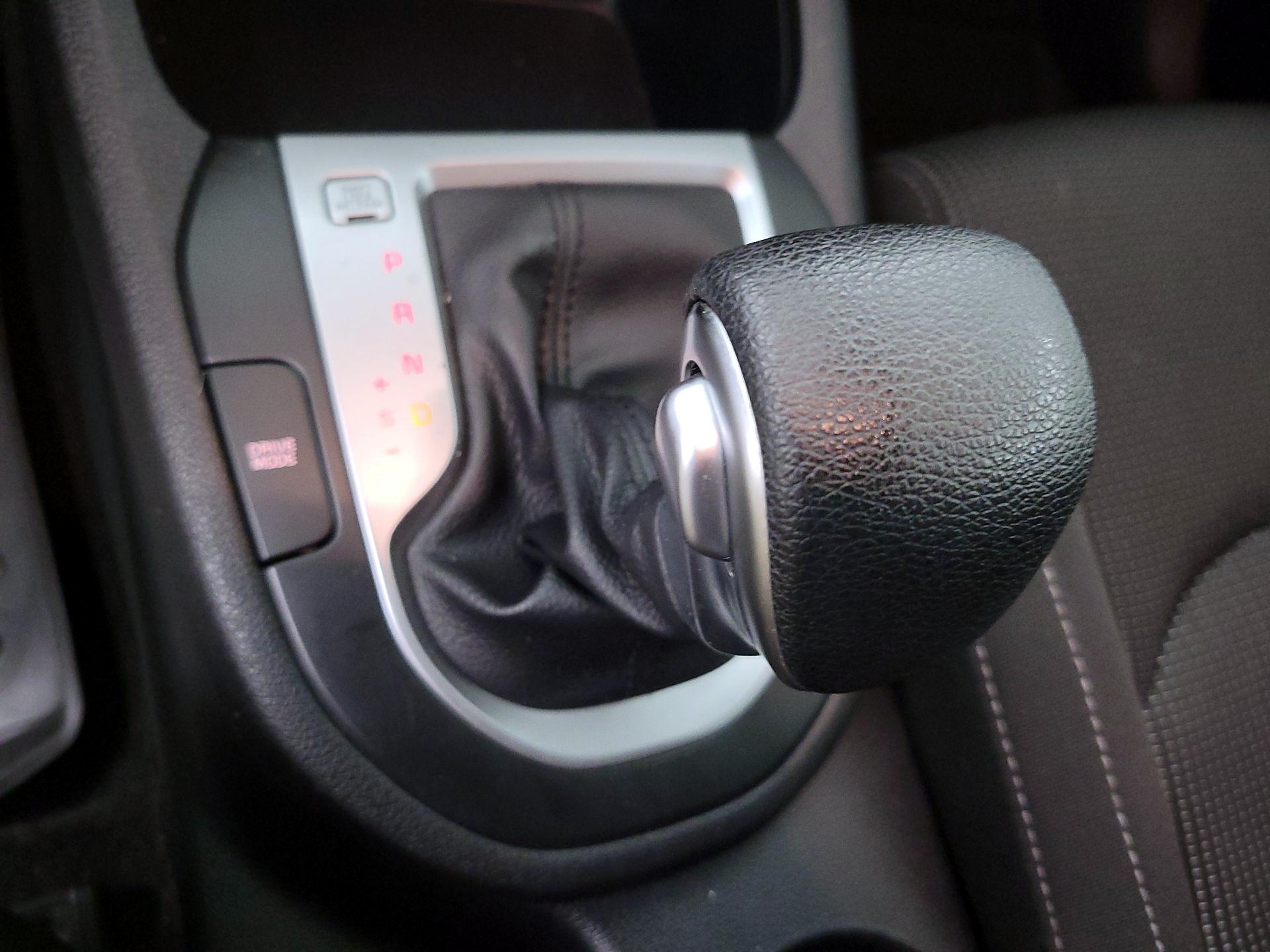 Thumbnail: 2019 Kia Forte - 15