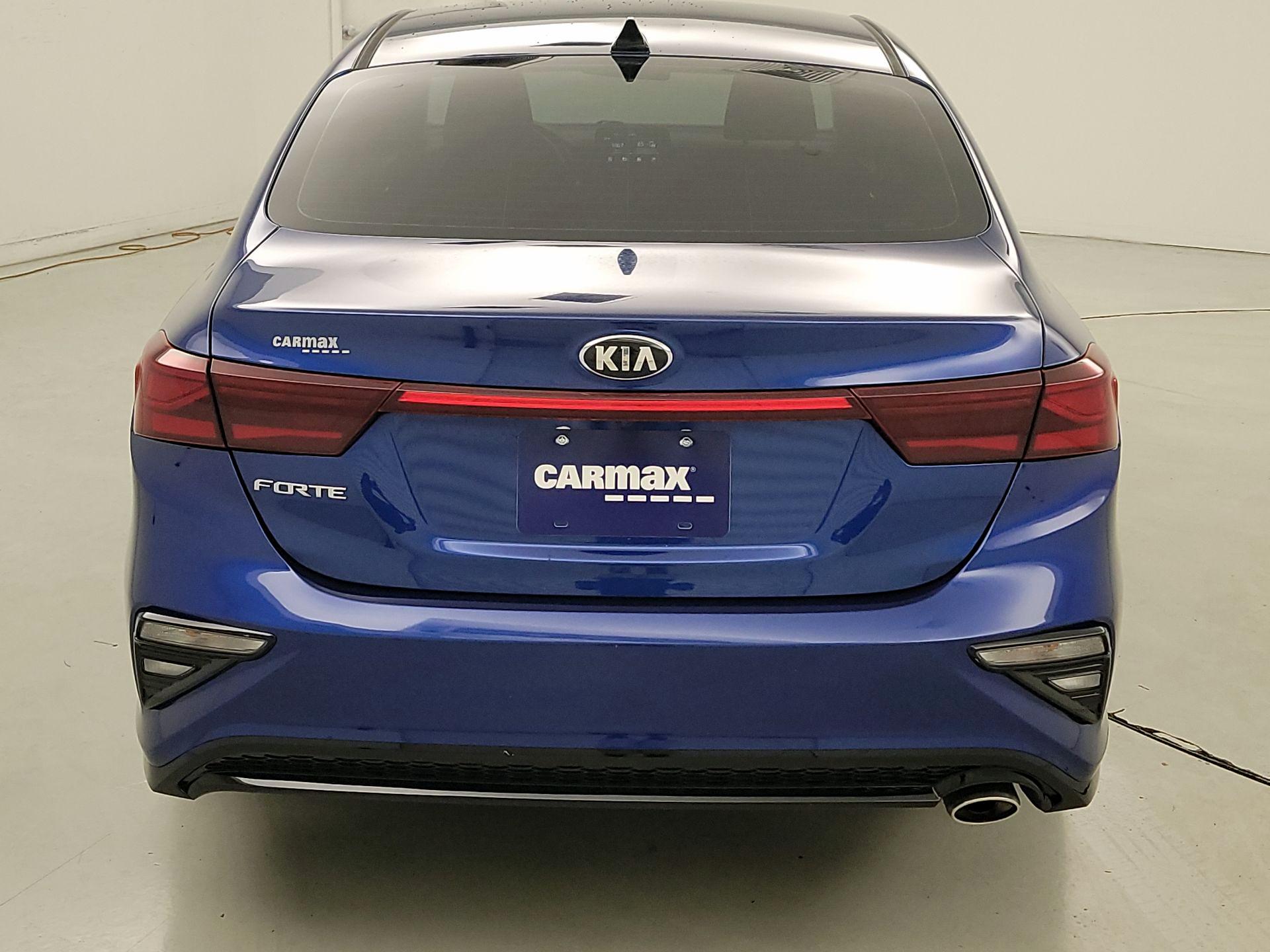 Thumbnail: 2019 Kia Forte - 6