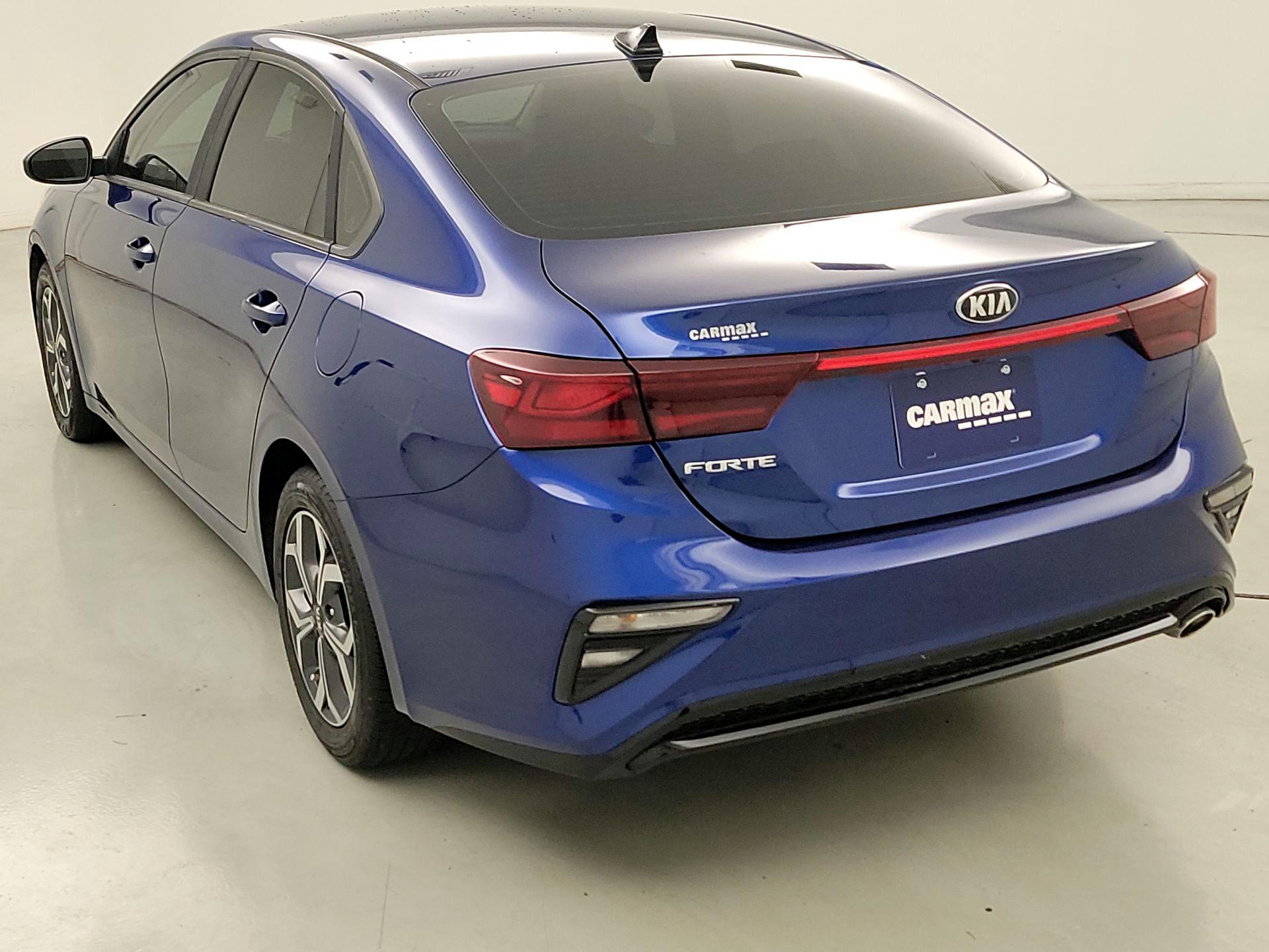 Thumbnail: 2019 Kia Forte - 7