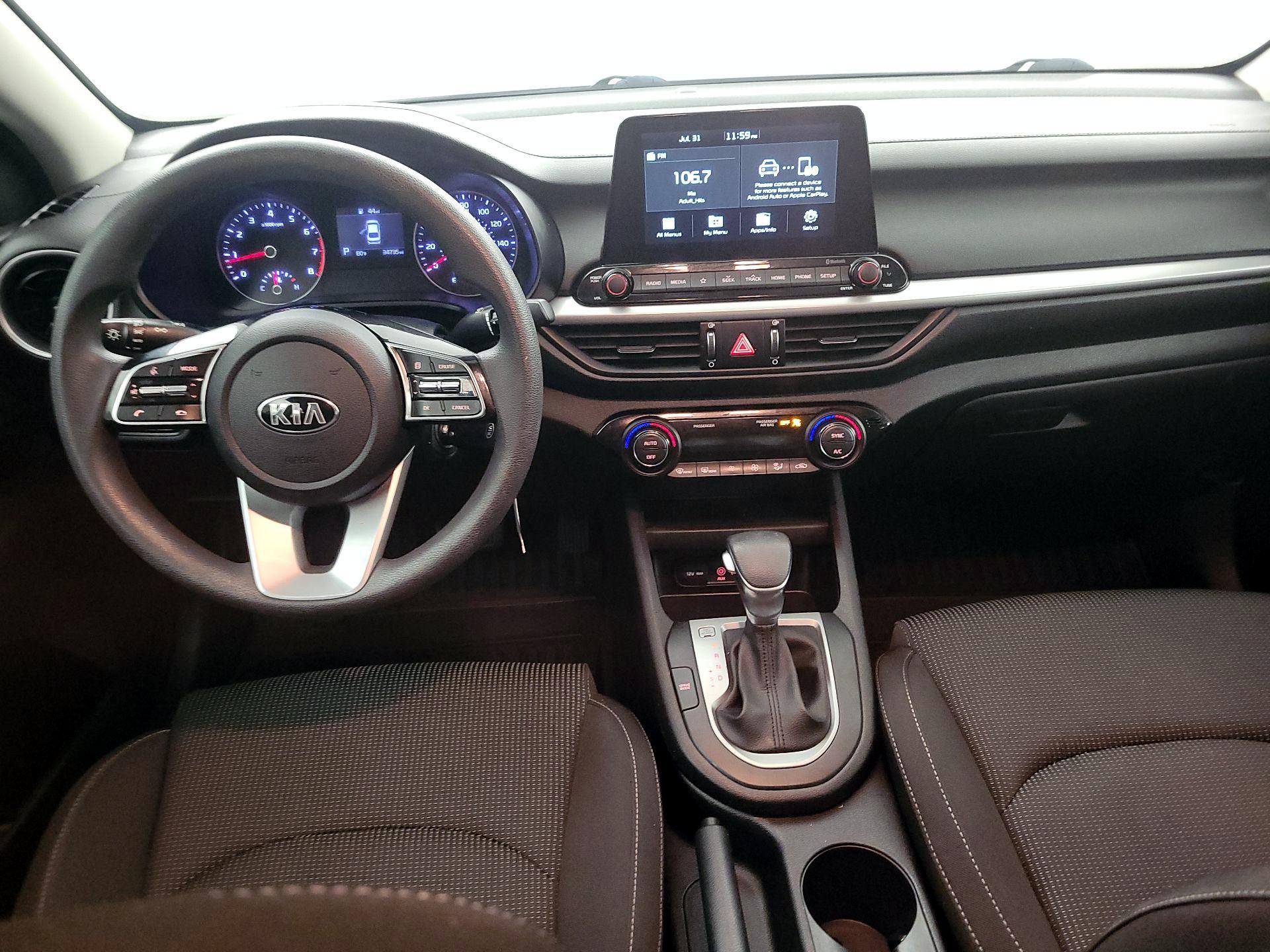 Thumbnail: 2019 Kia Forte - 8