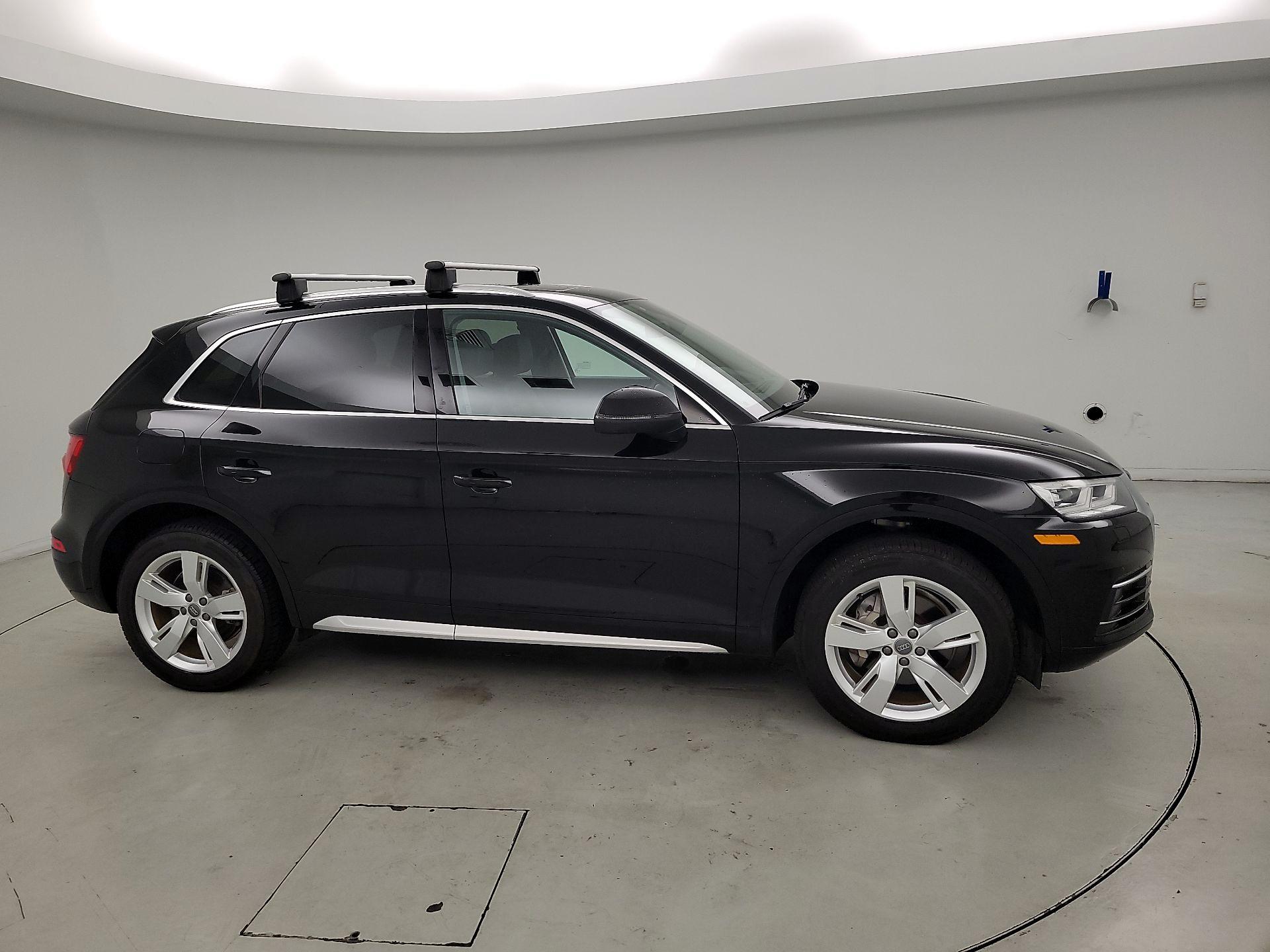 Thumbnail: 2019 Audi Q5 - 4
