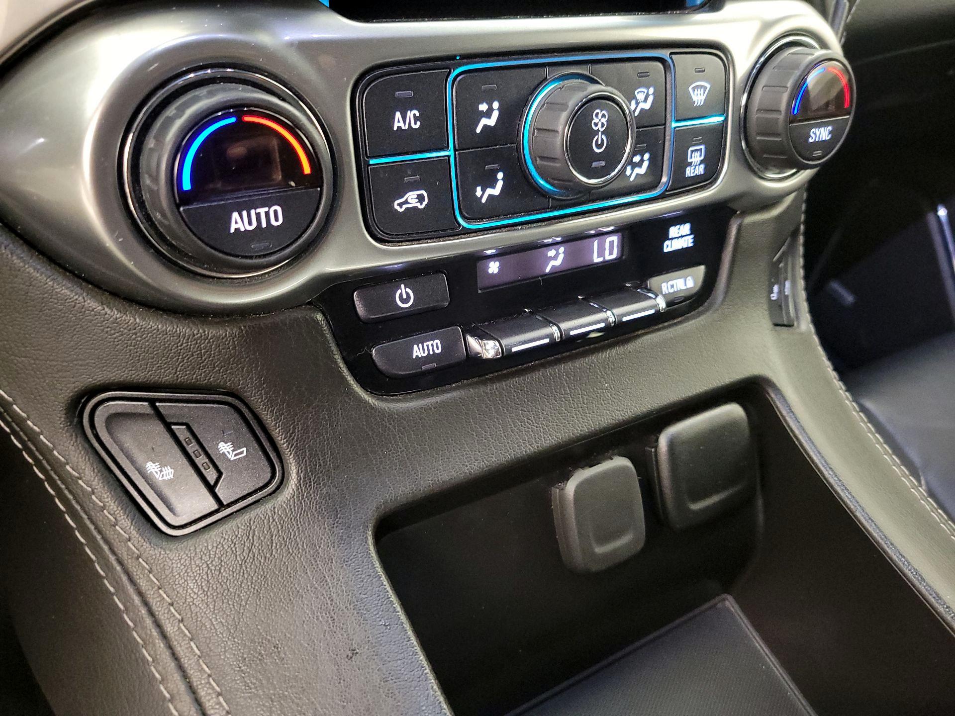 Thumbnail: 2019 Chevrolet Tahoe - 14