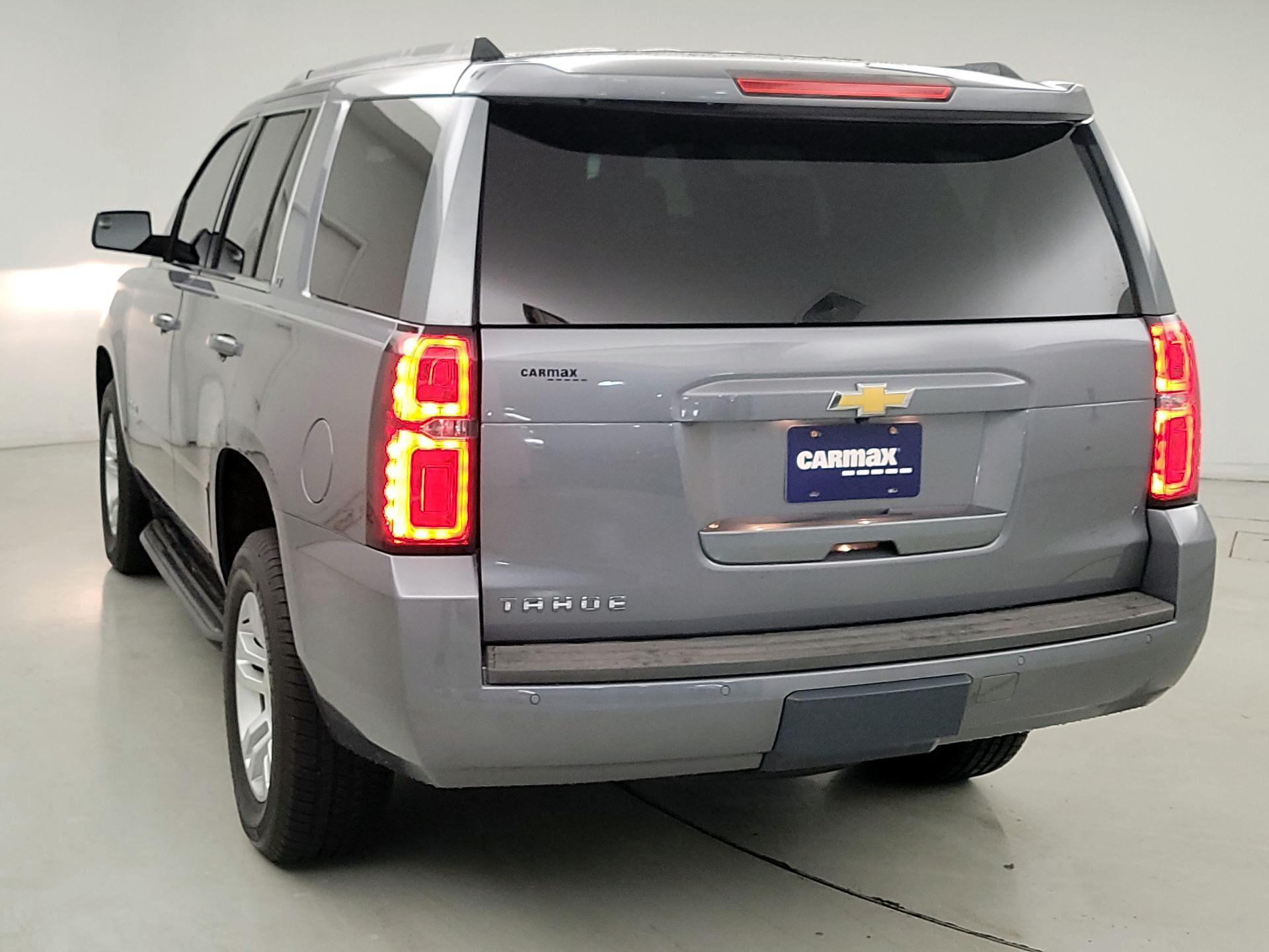 Thumbnail: 2019 Chevrolet Tahoe - 7