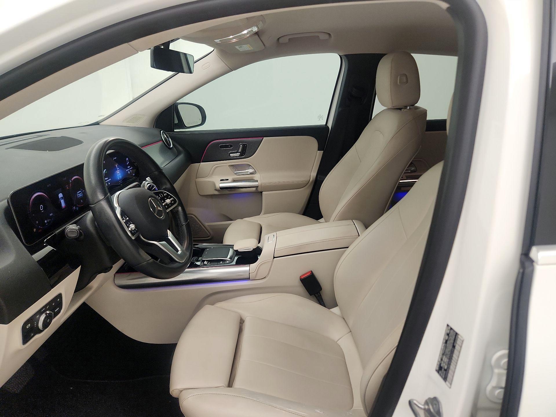 Thumbnail: 2021 Mercedes-Benz GLA - 11