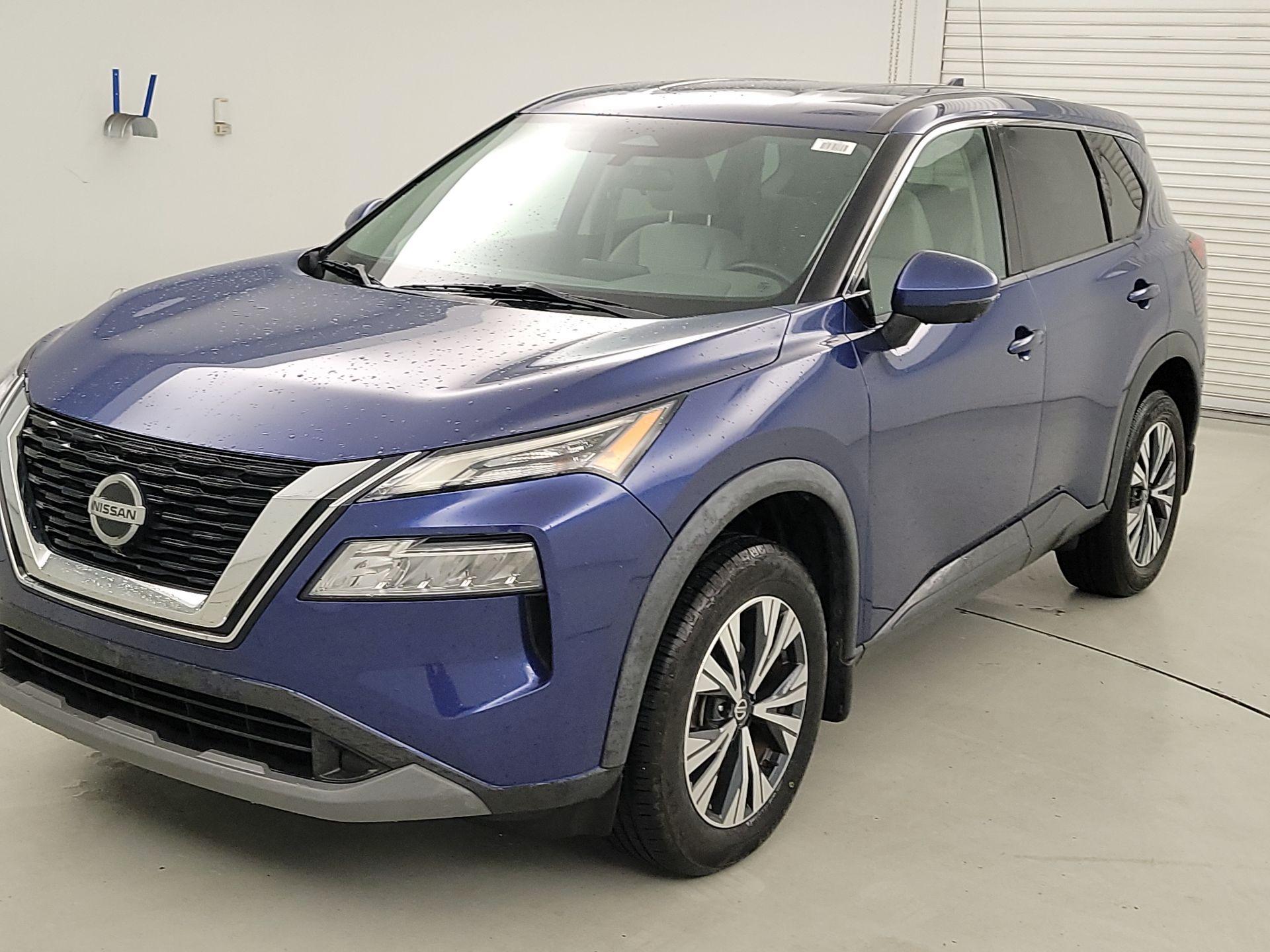 Thumbnail: 2021 Nissan Rogue - 3