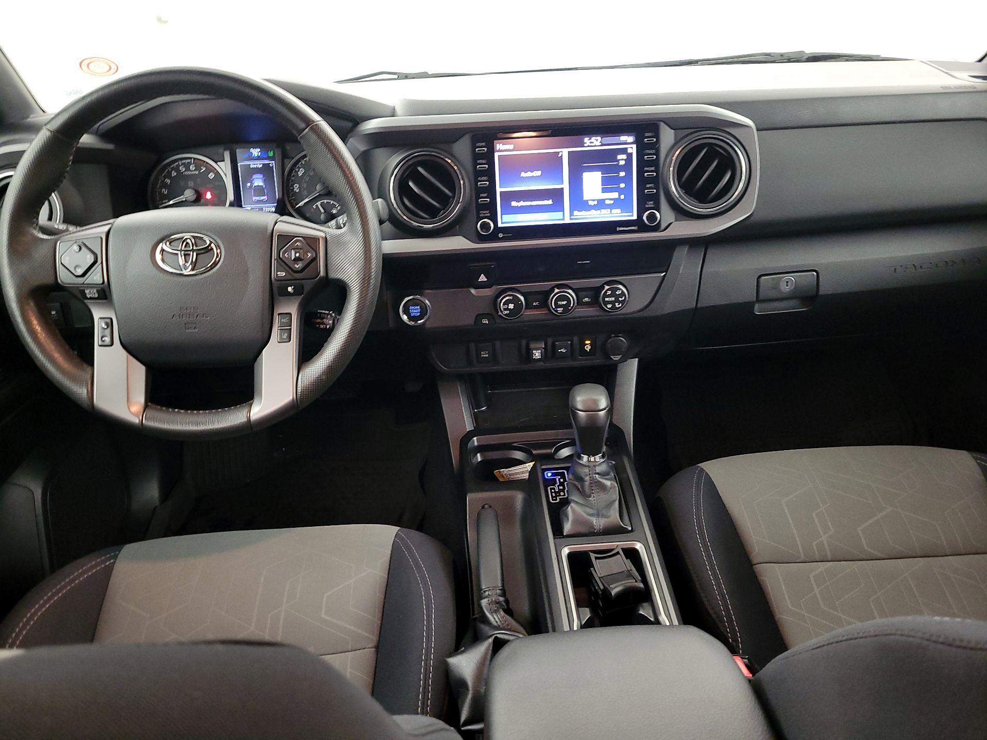Thumbnail: 2020 Toyota Tacoma - 8