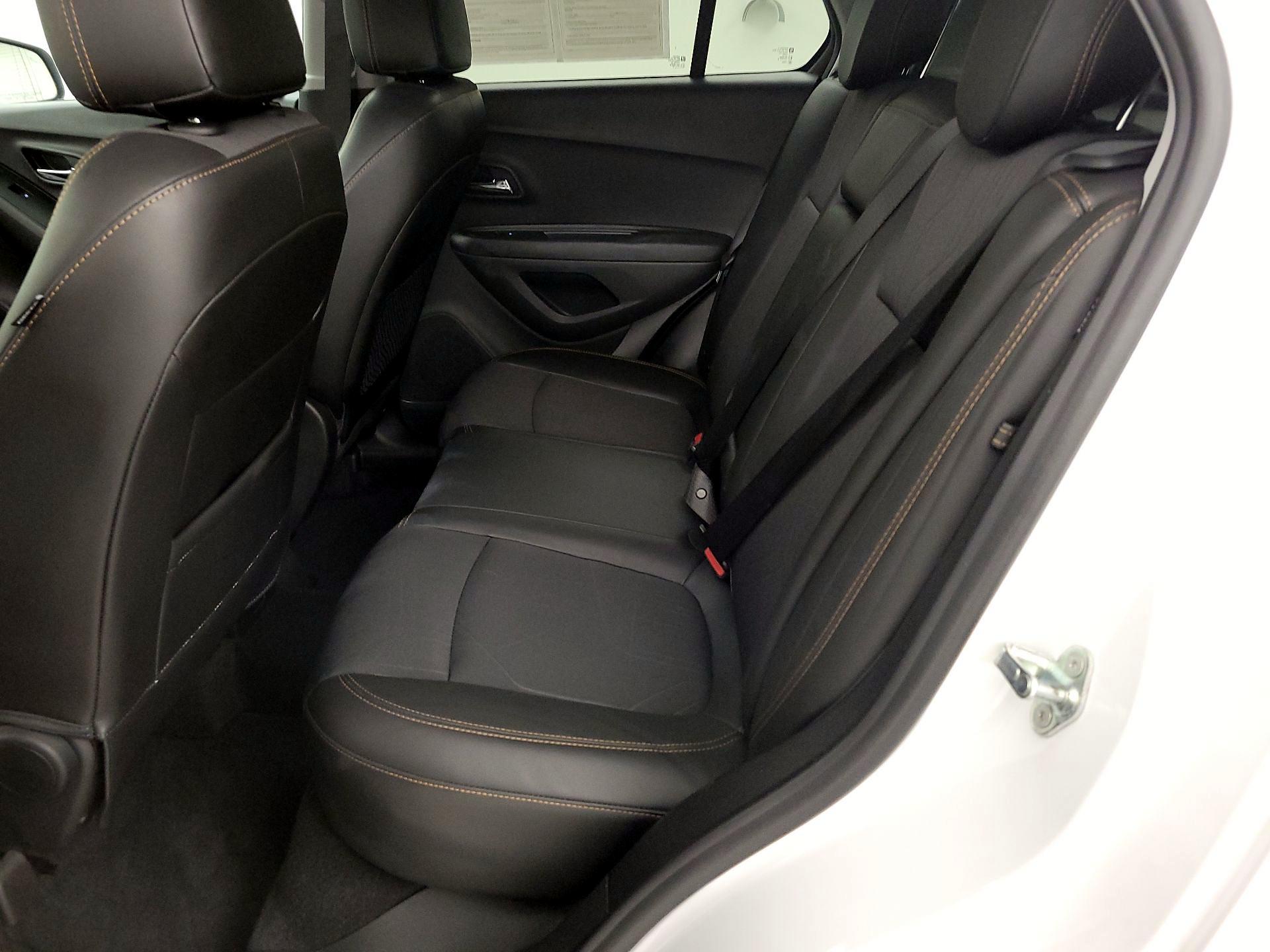 Thumbnail: 2019 Chevrolet Trax - 17