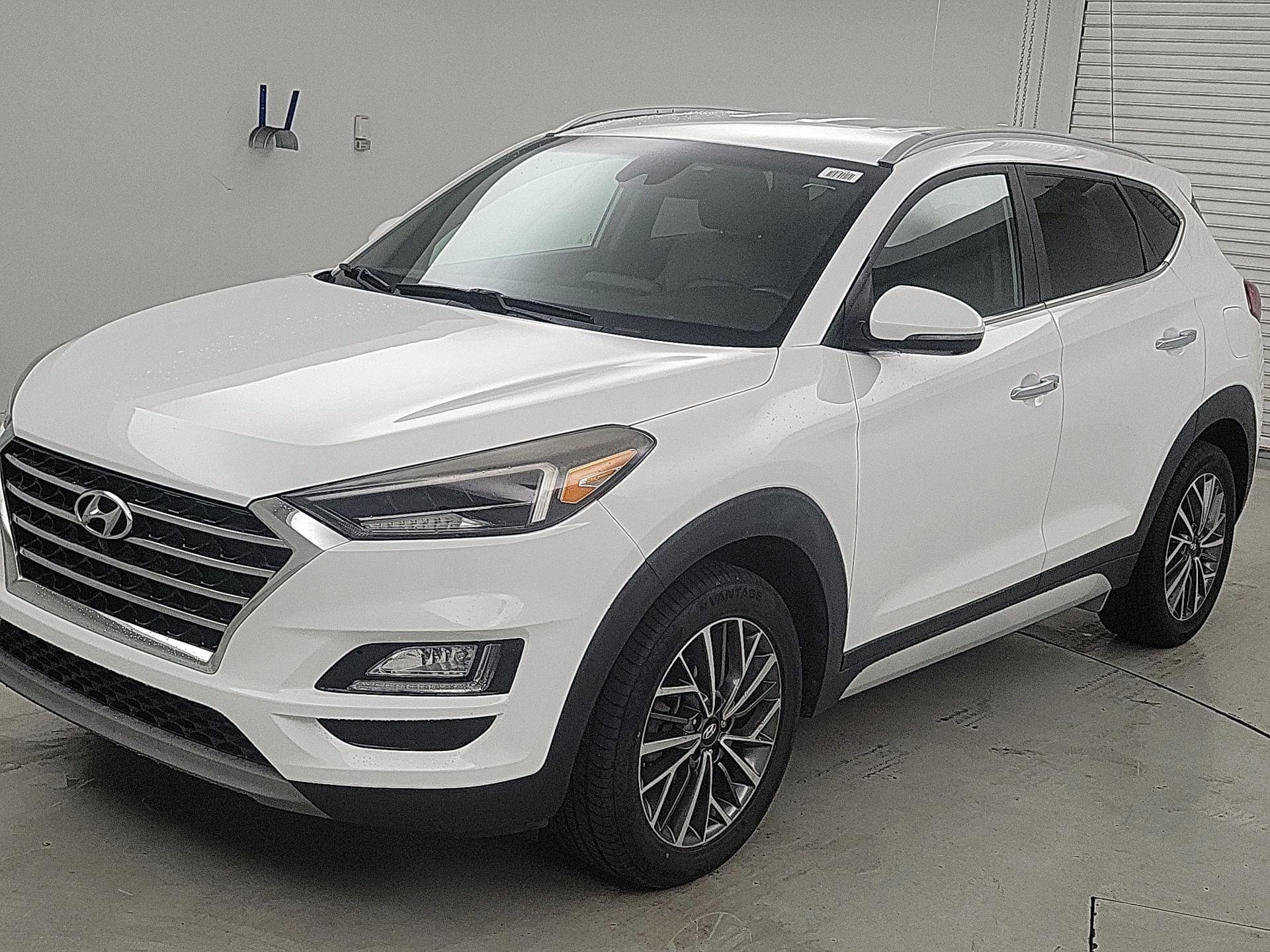 Thumbnail: 2019 Hyundai Tucson - 3