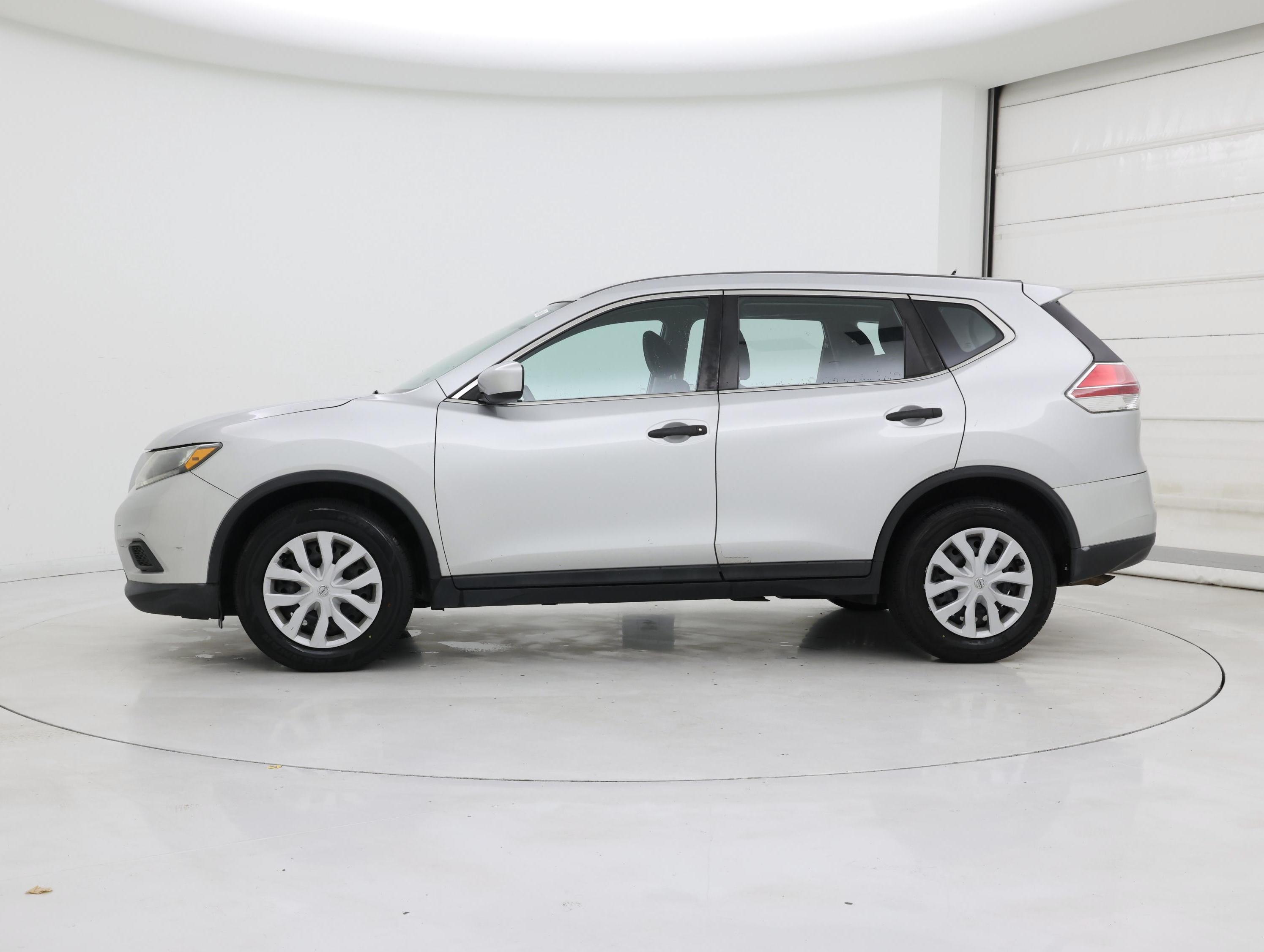 Thumbnail: 2016 Nissan Rogue - 3